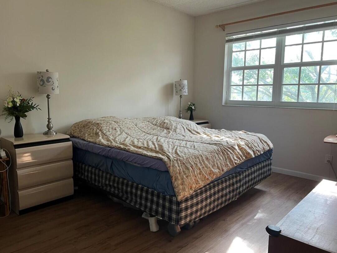 WATERS EDGE AT DEERFIELD CONDO - Residential Lease