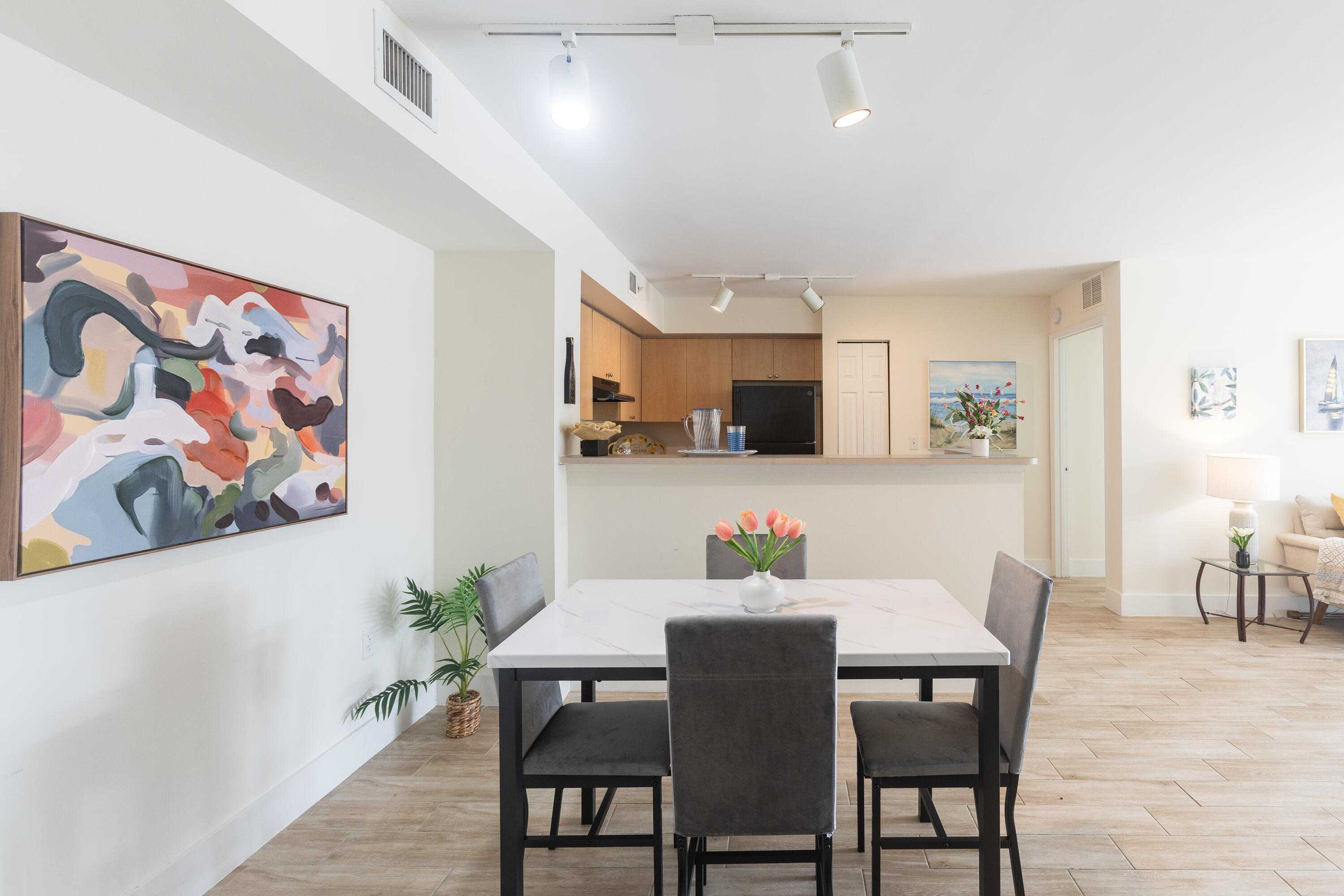 VVDW - Residential Lease