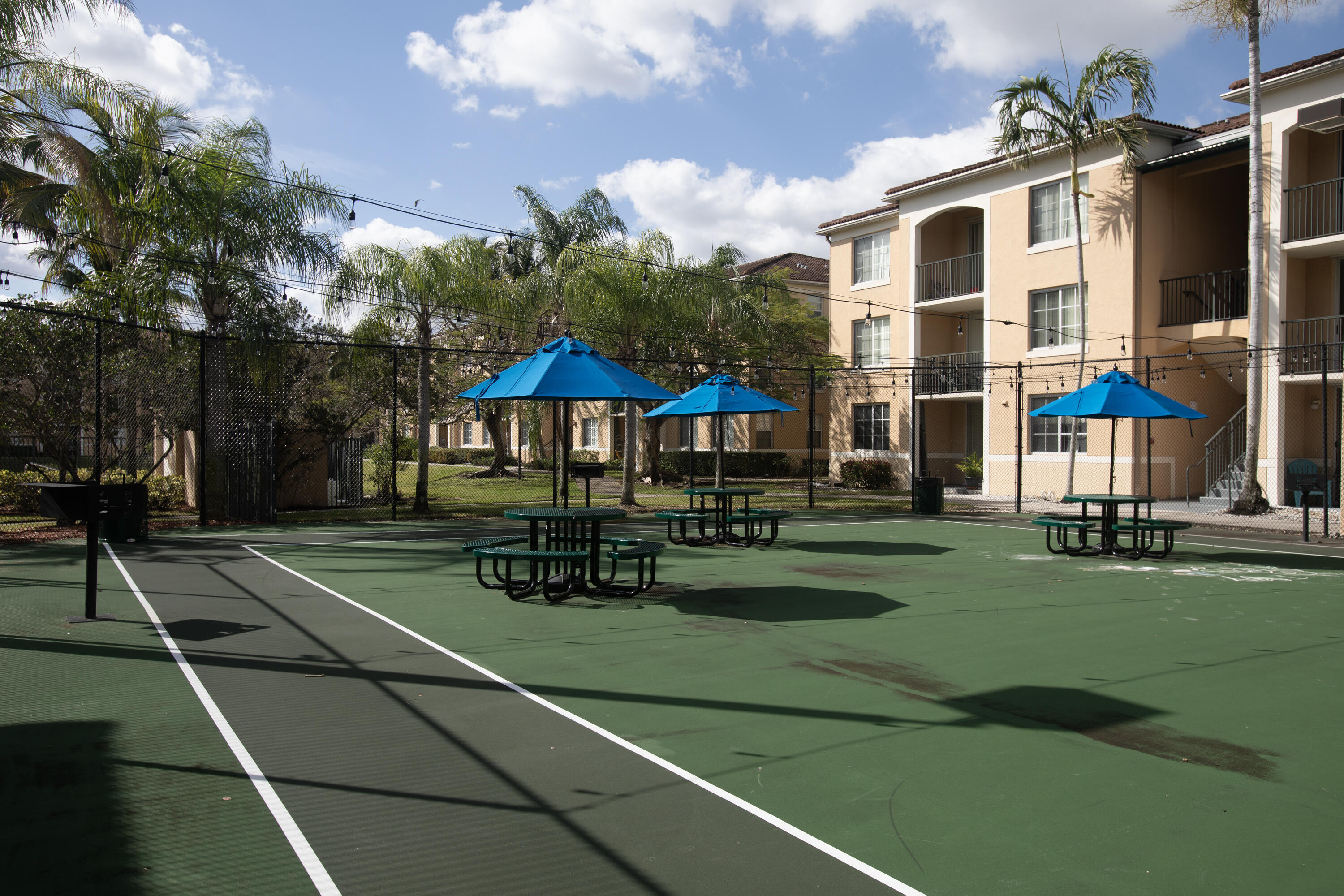 VVDW - Residential Lease