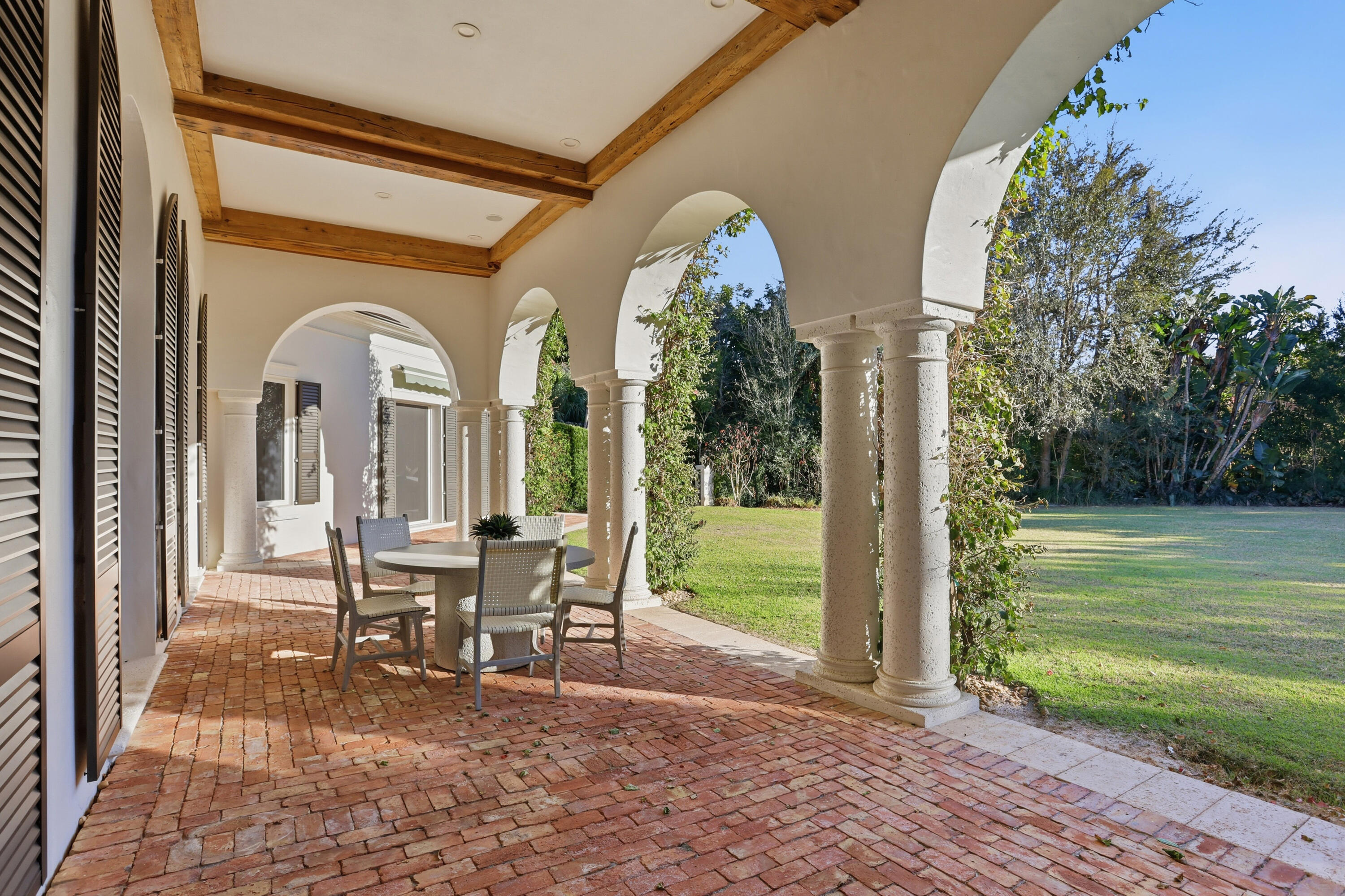 LOBLOLLY PINES - Residential