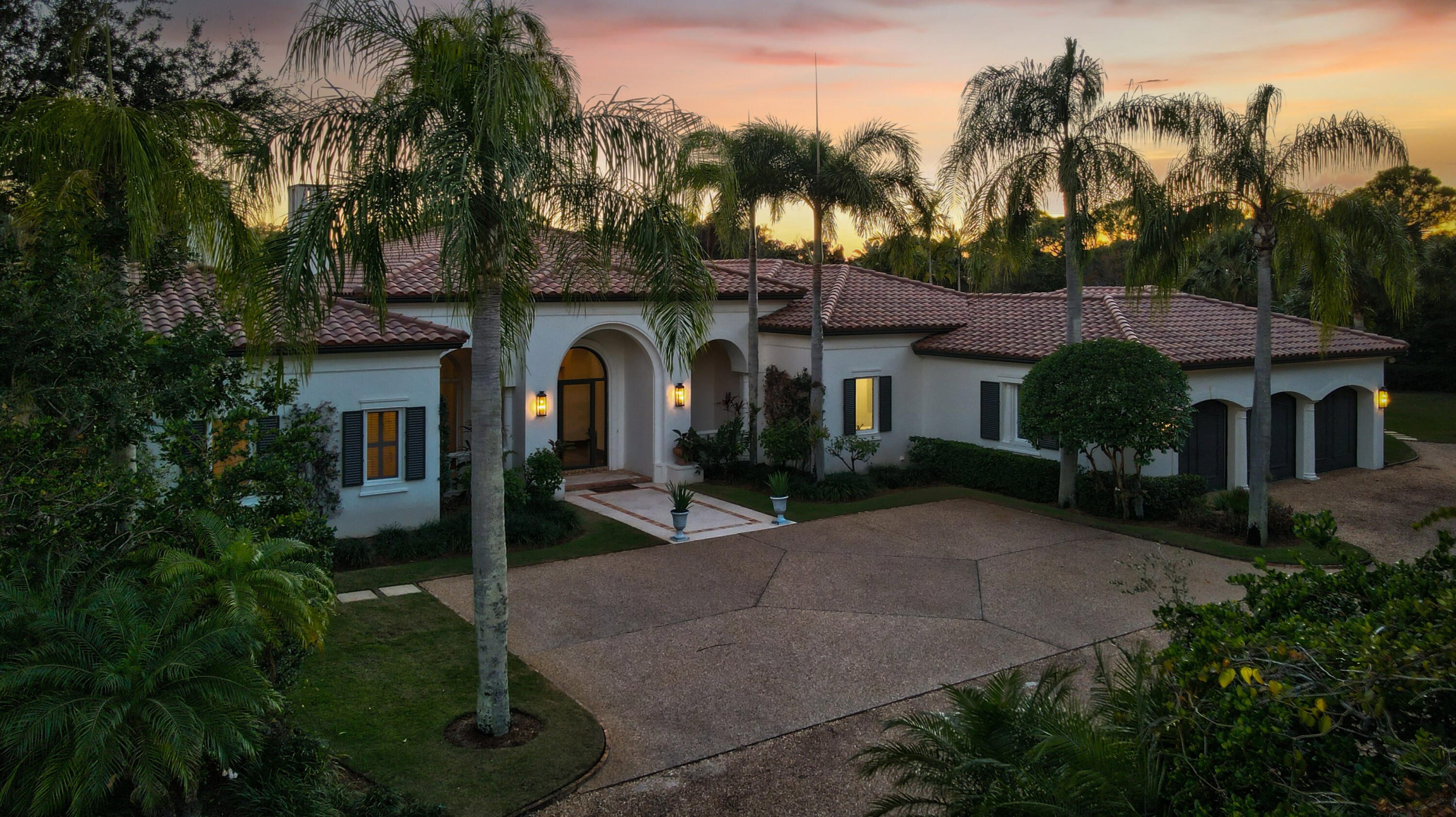 LOBLOLLY PINES - Residential