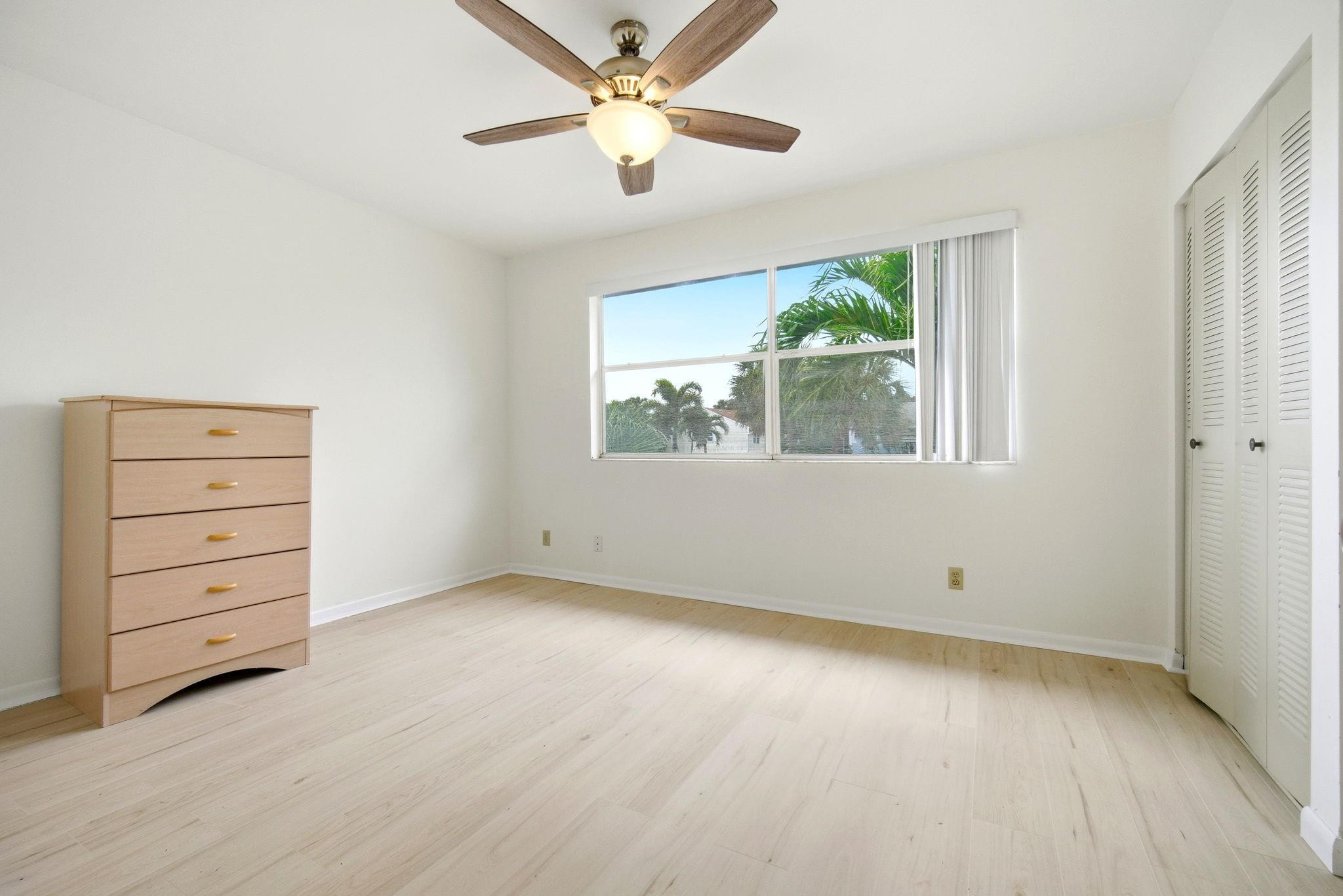 SUN HARBOUR - Residential