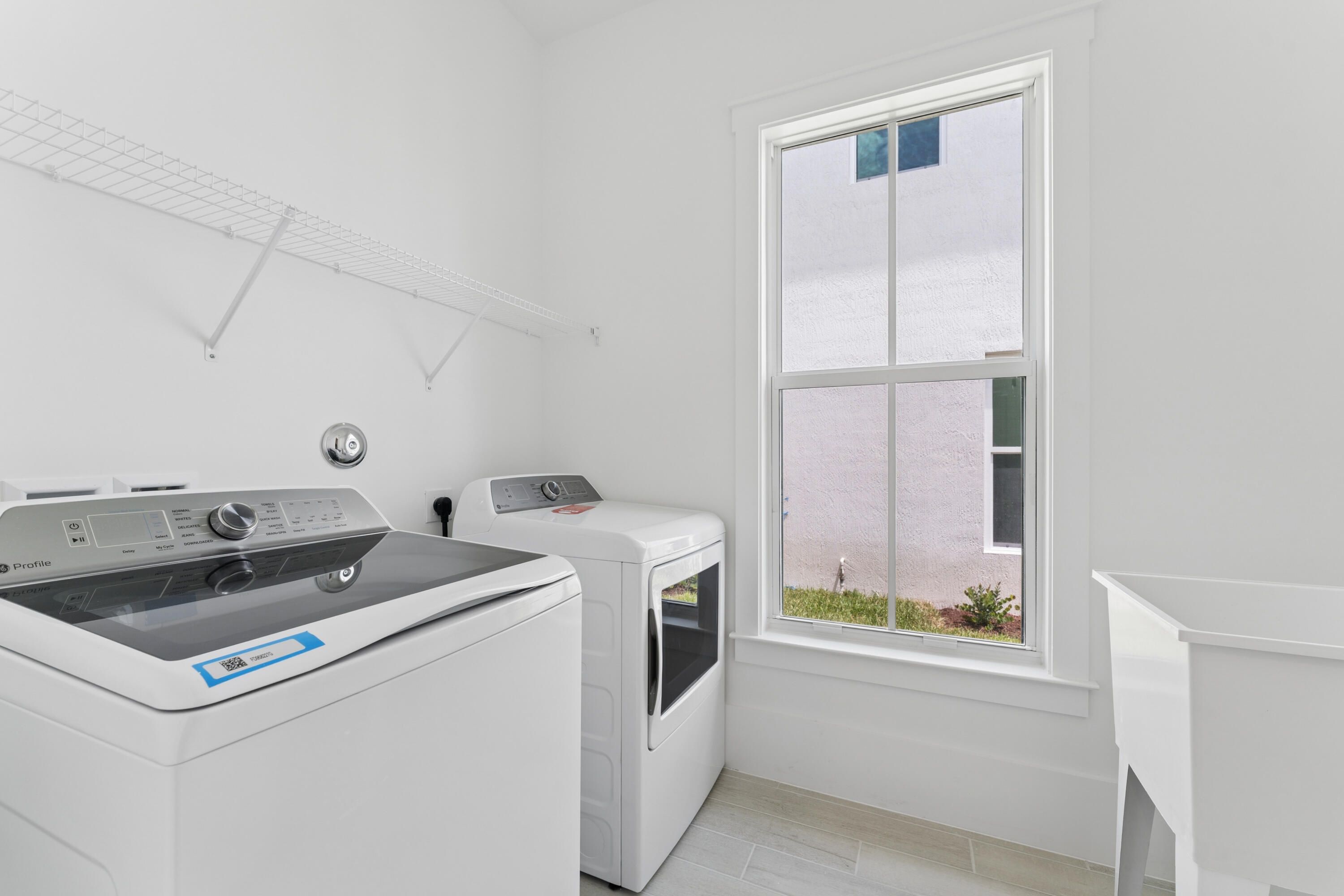 PARKSIDE AT TUTTLE ROYALE - Residential