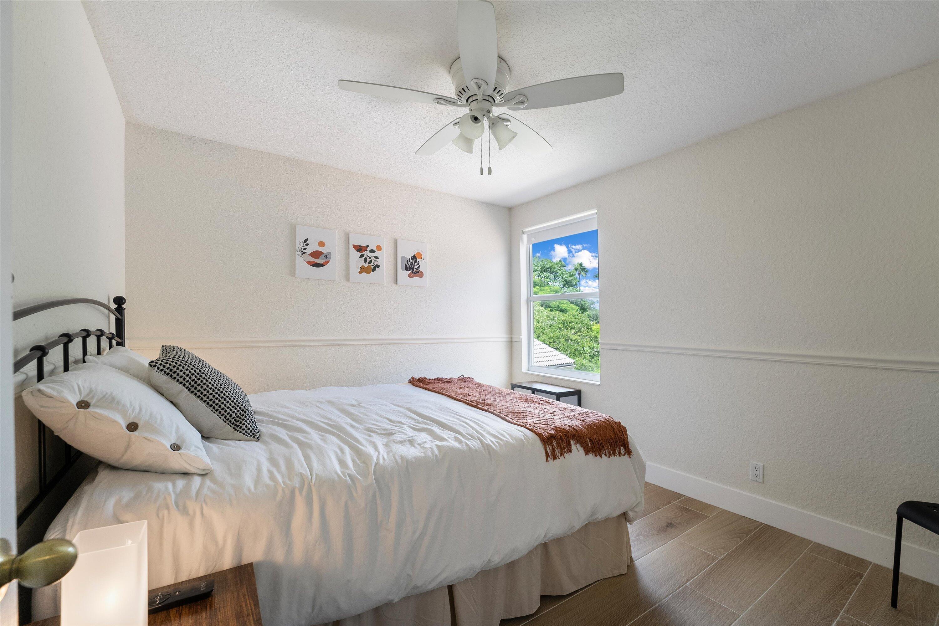 ISLES AT WELLINGTON 1 - Residential Lease