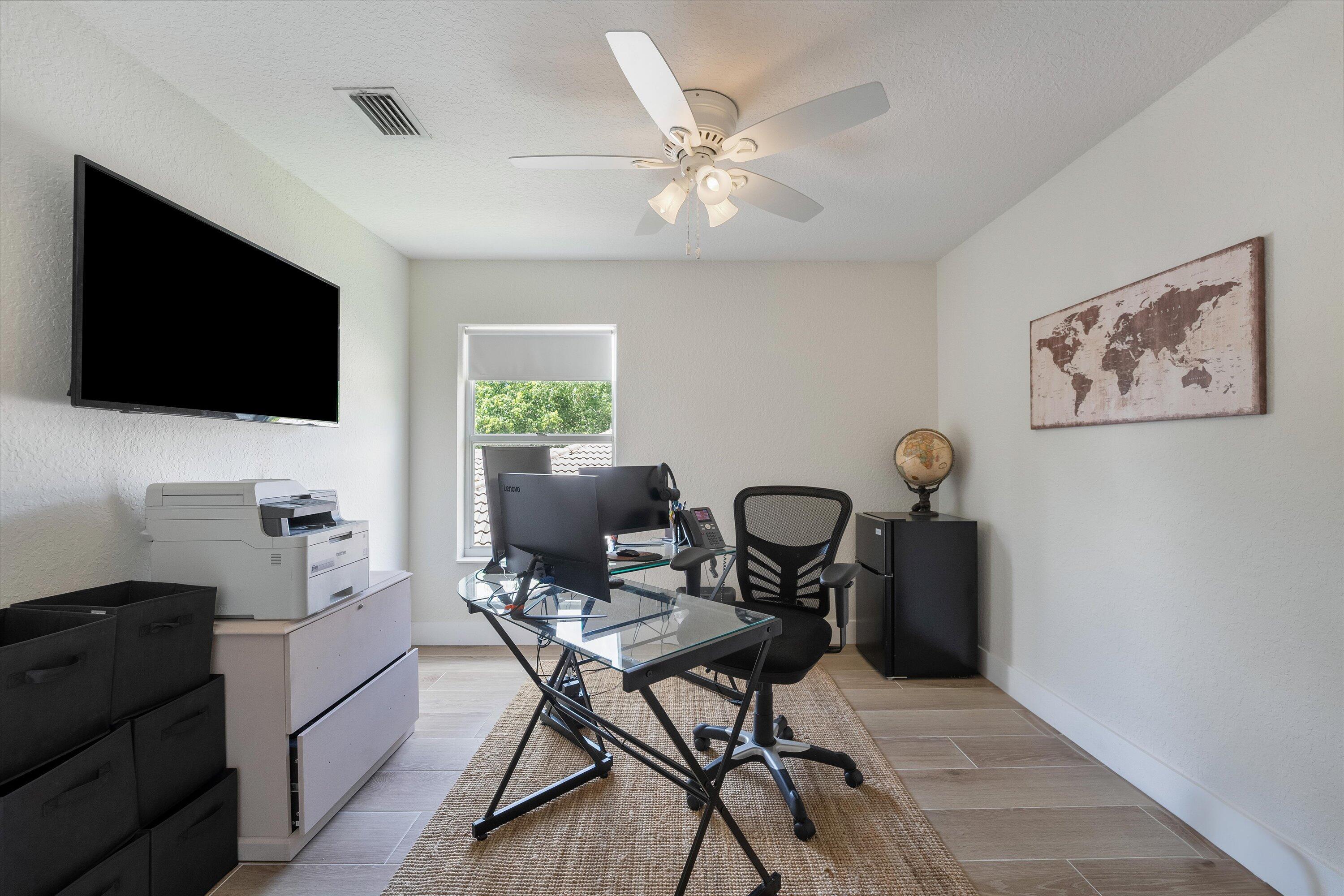 ISLES AT WELLINGTON 1 - Residential Lease