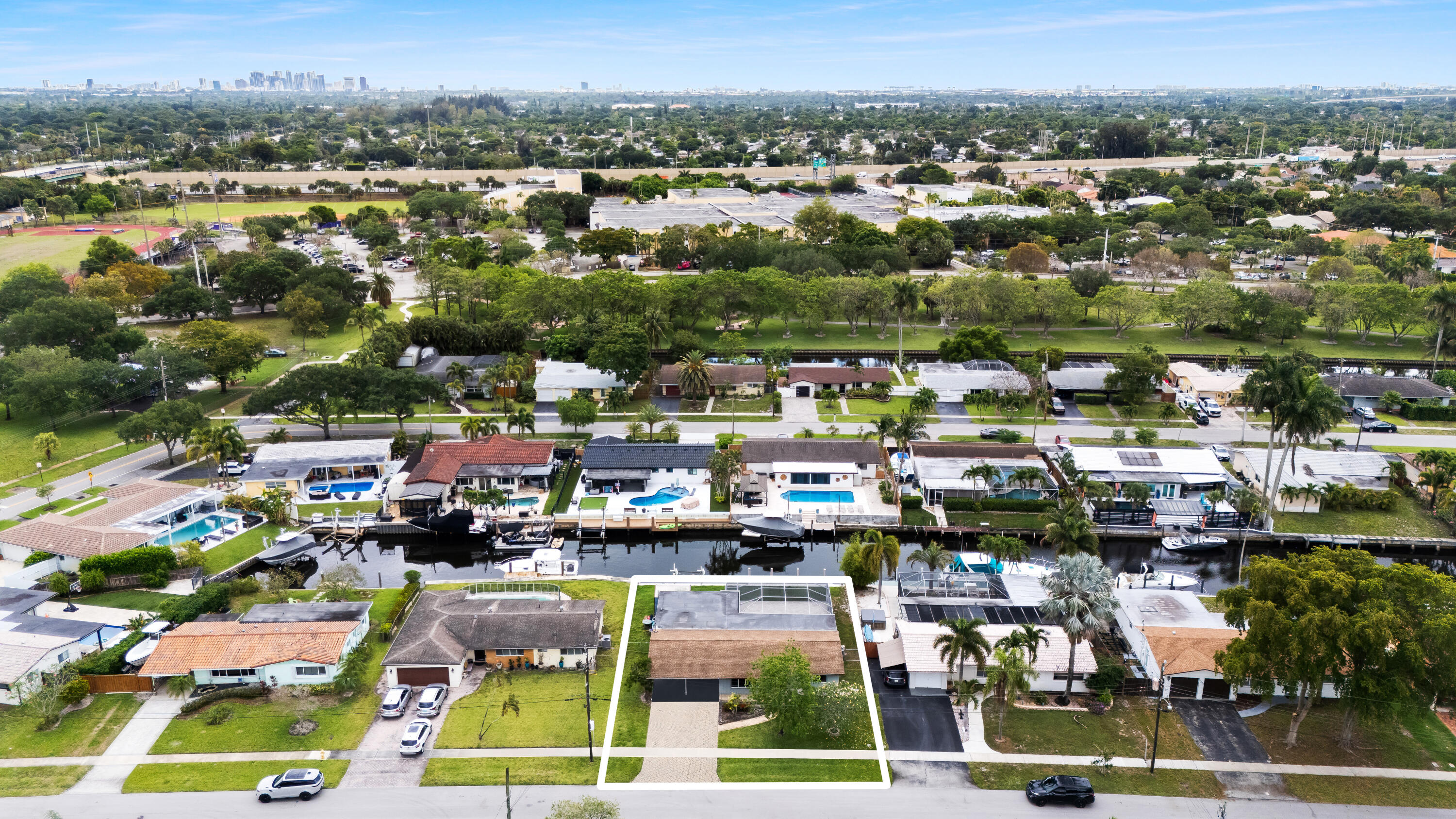 PLANTATION ISLES SEC 5 - Residential