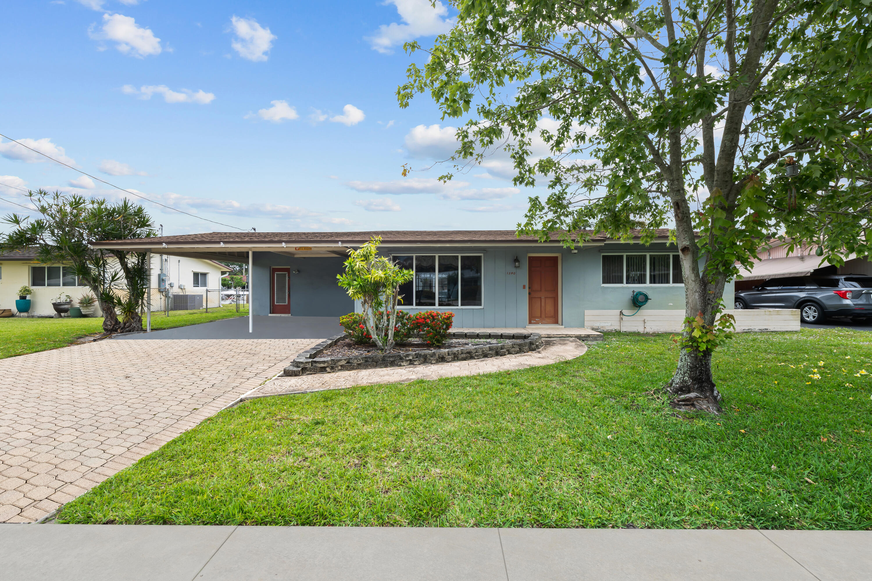 PLANTATION ISLES SEC 5 - Residential