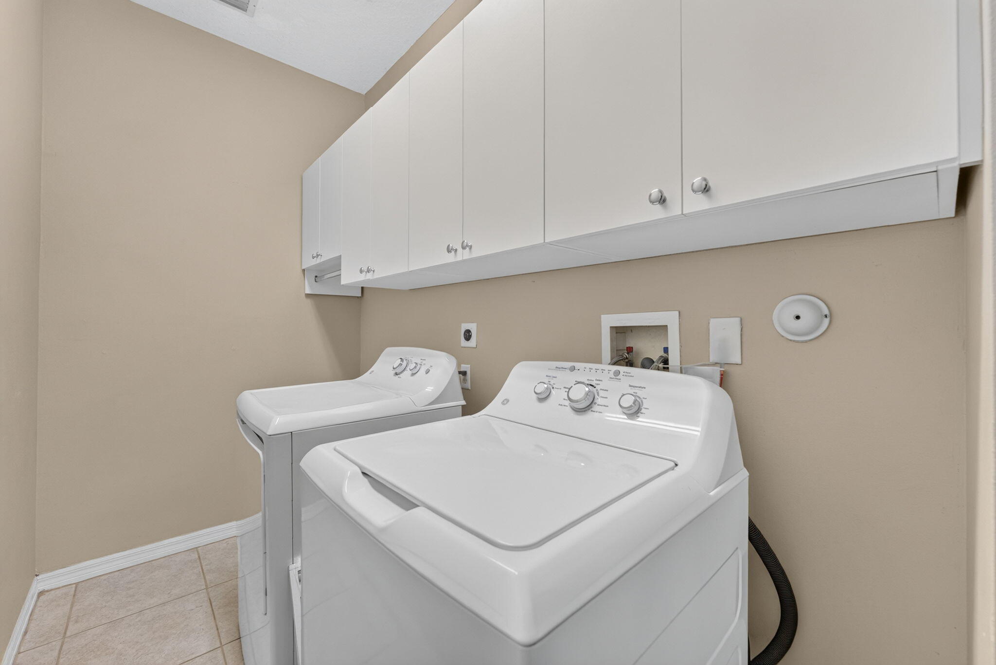 BIG SKY NORTH RESIDENTIAL - Residential Lease