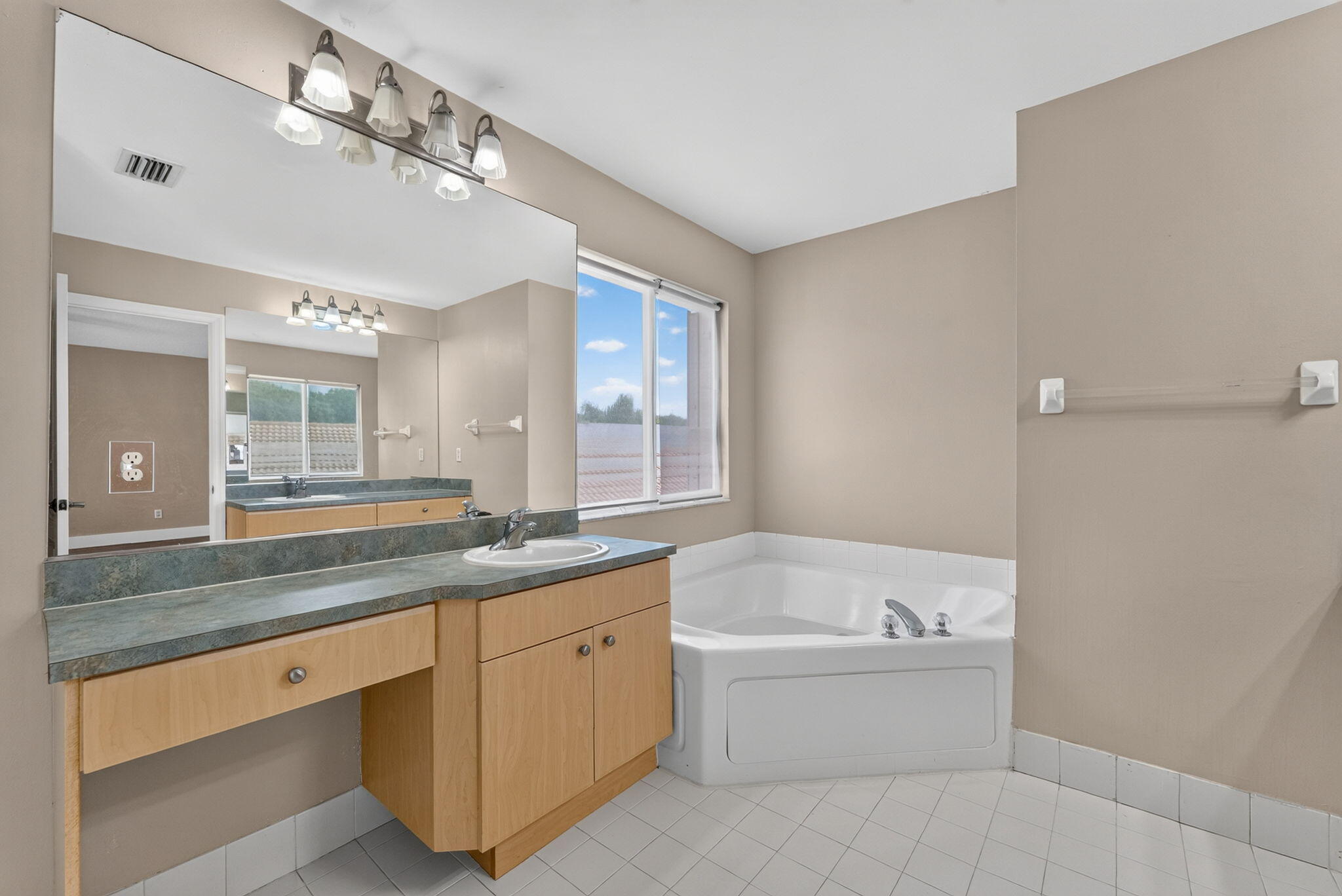 BIG SKY NORTH RESIDENTIAL - Residential Lease
