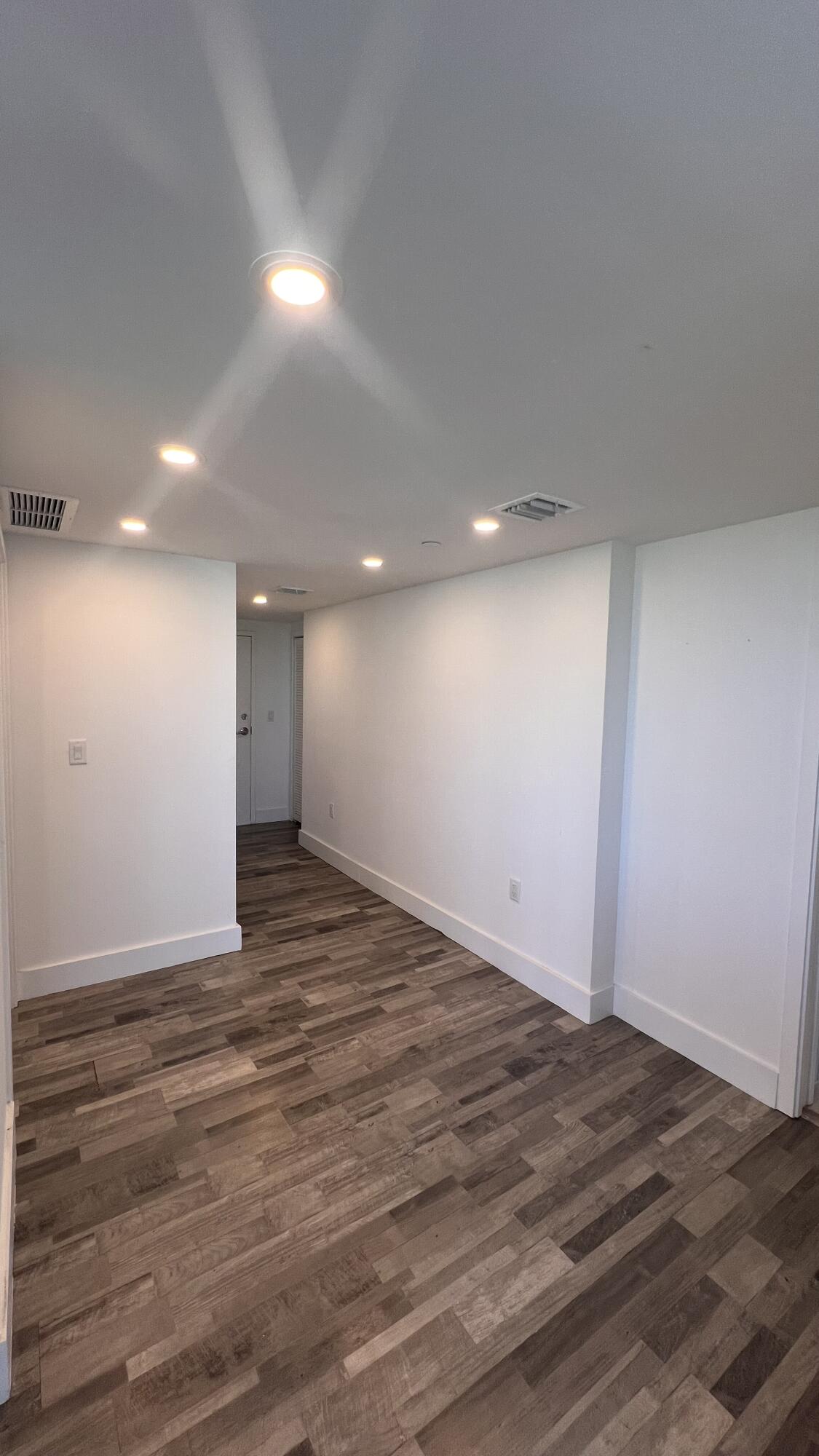 THE HIGHLANDS CONDO - Residential Lease