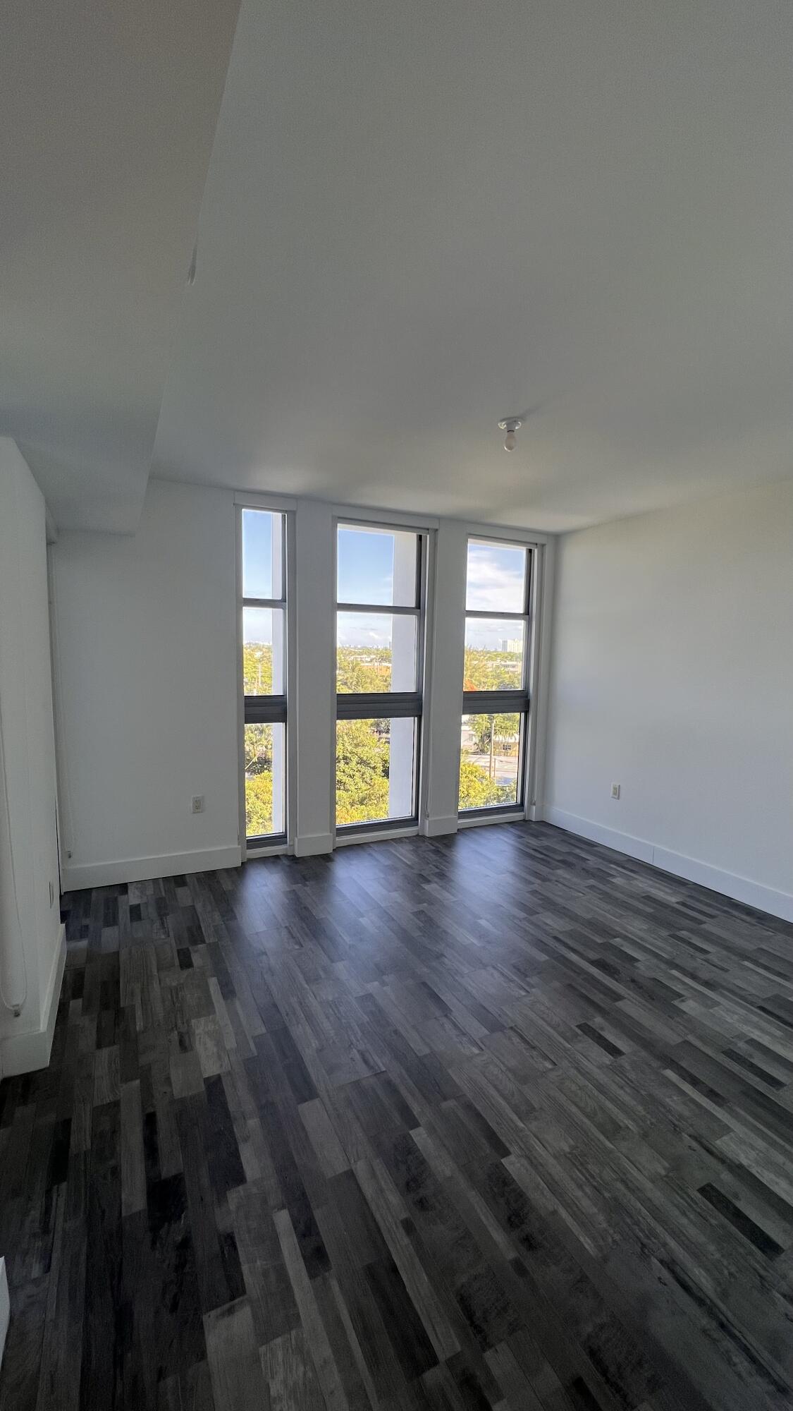 THE HIGHLANDS CONDO - Residential Lease