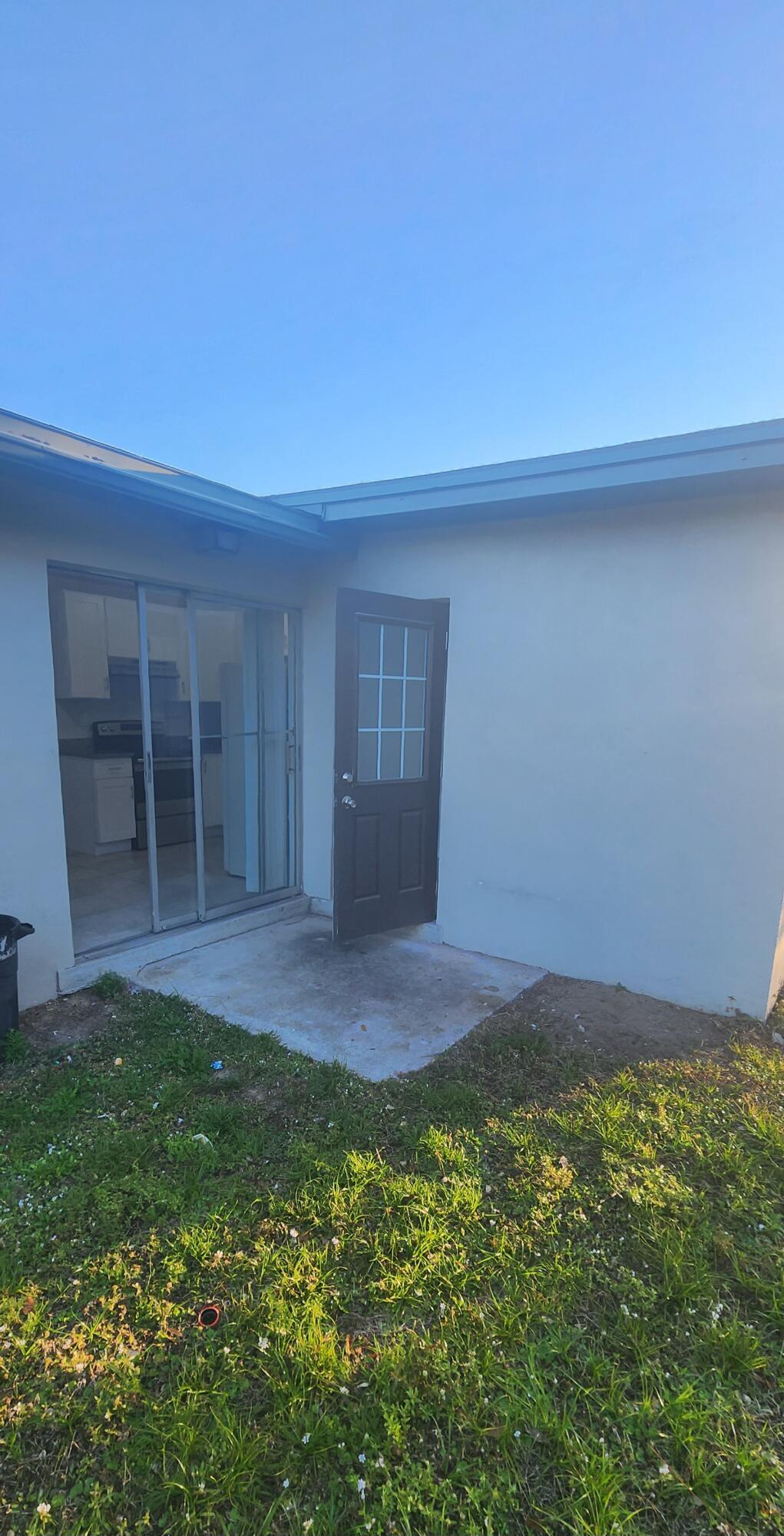 N/A - Residential Lease