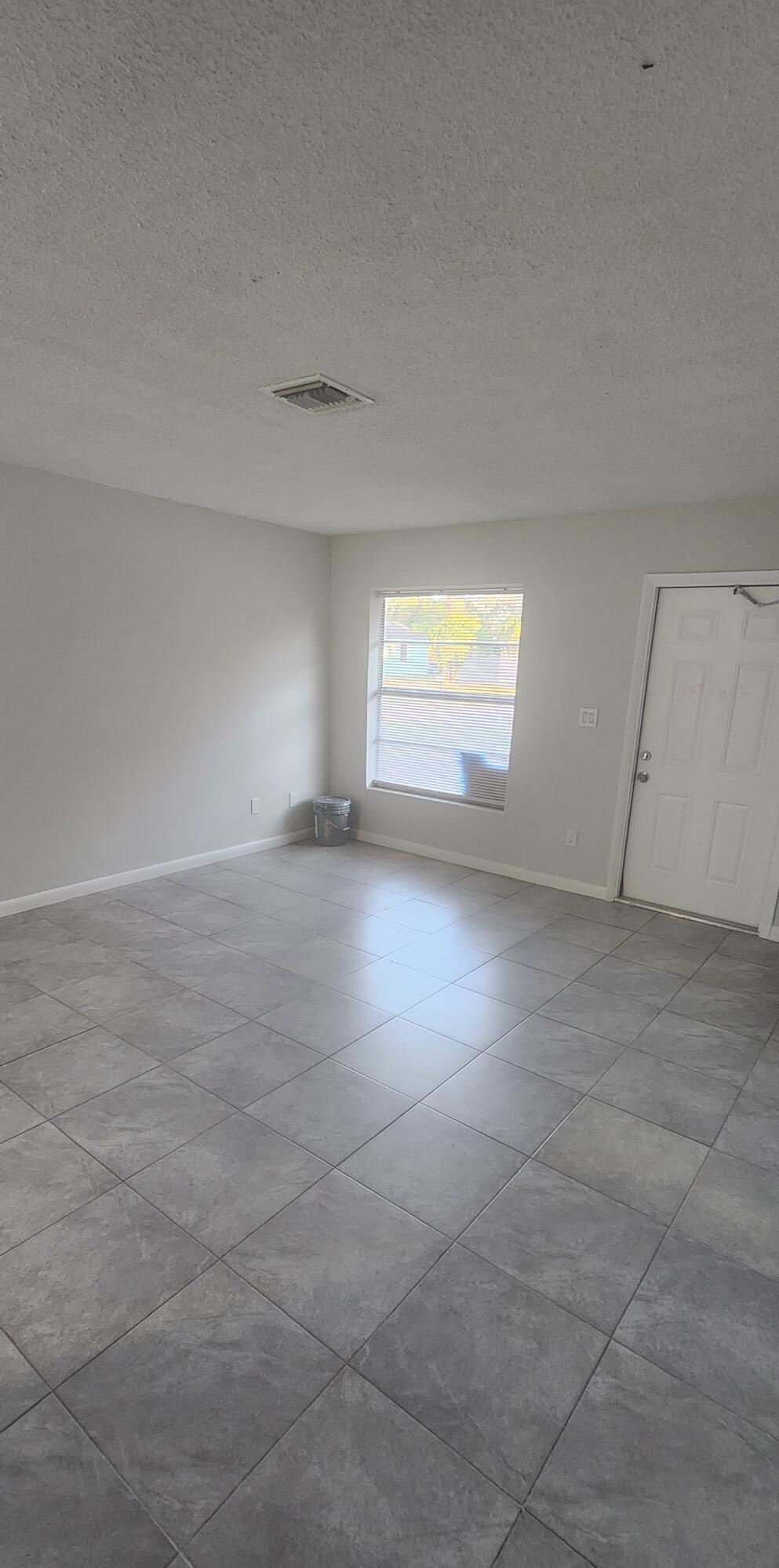N/A - Residential Lease