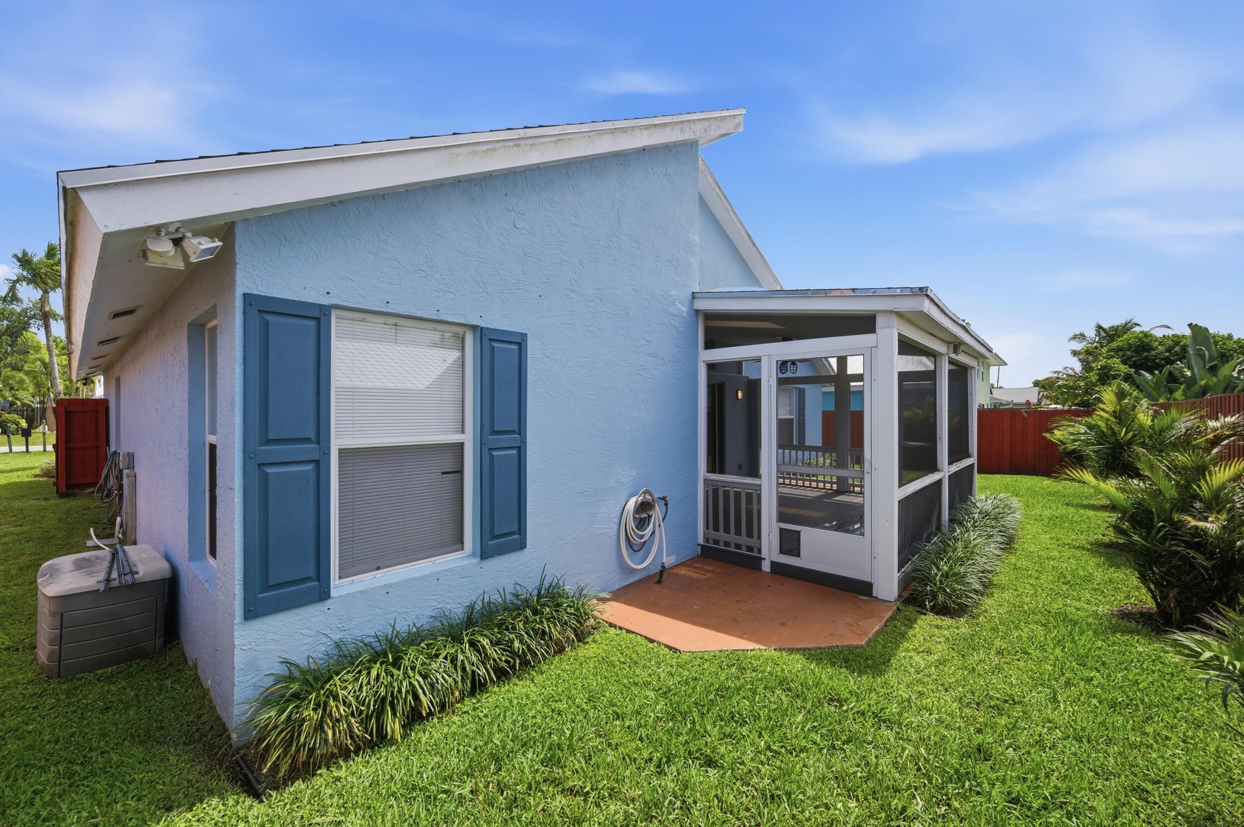 North Palm Beach Heights - Residential