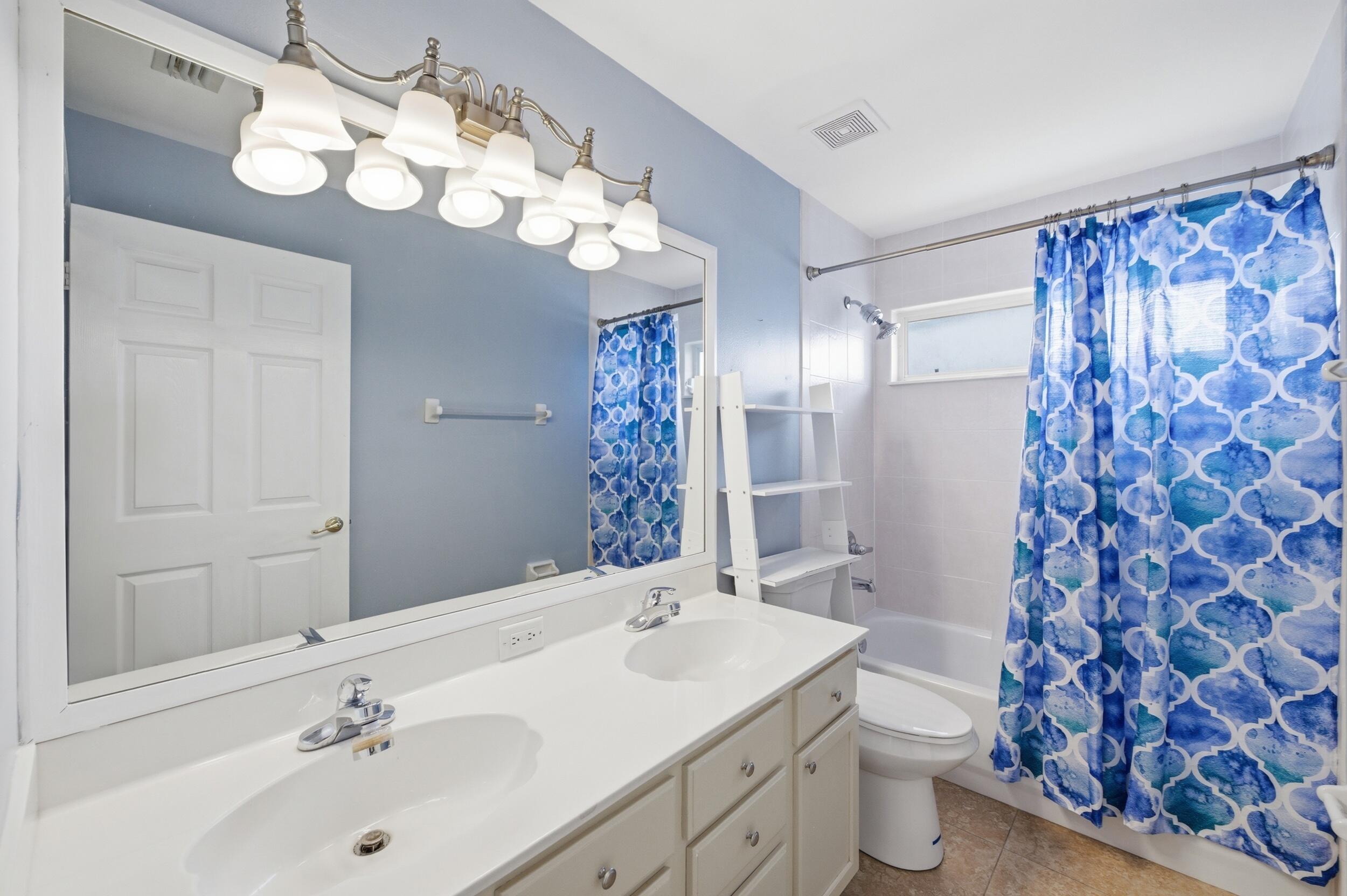North Palm Beach Heights - Residential