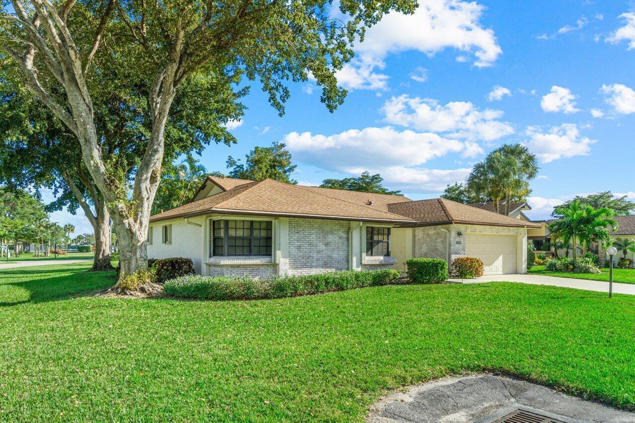 BOCA DELRAY - Residential Lease