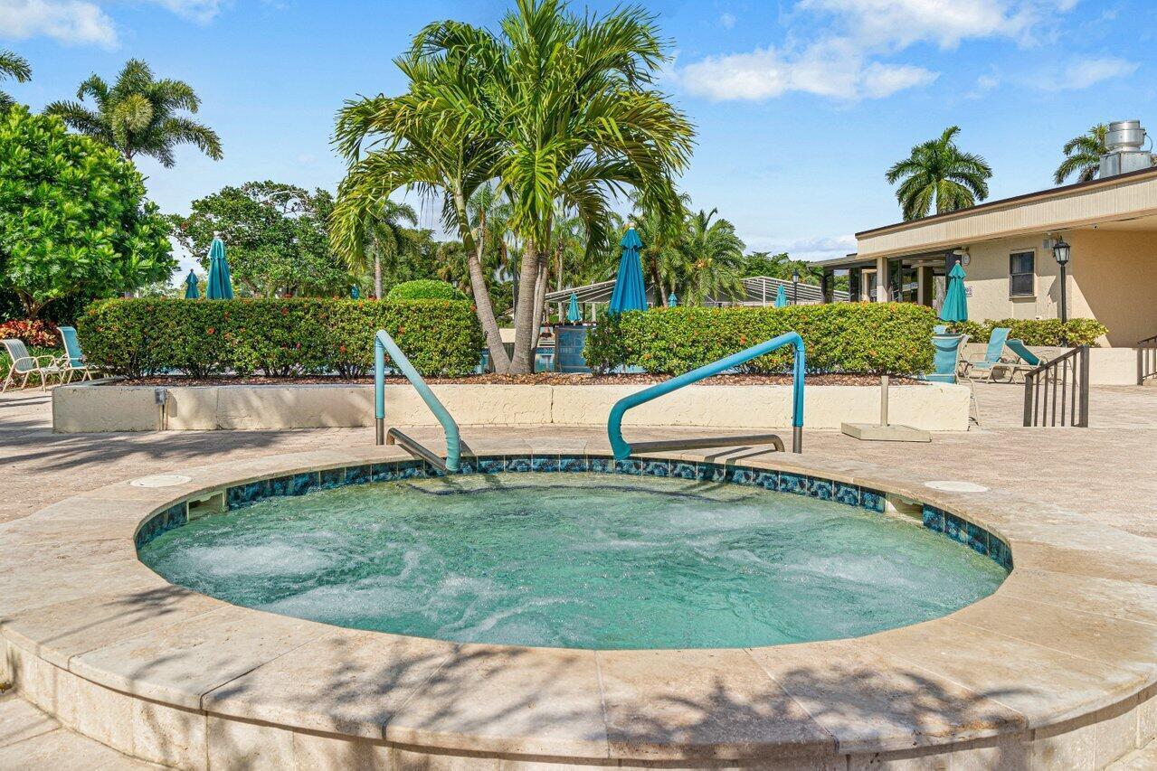 BOCA DELRAY - Residential Lease
