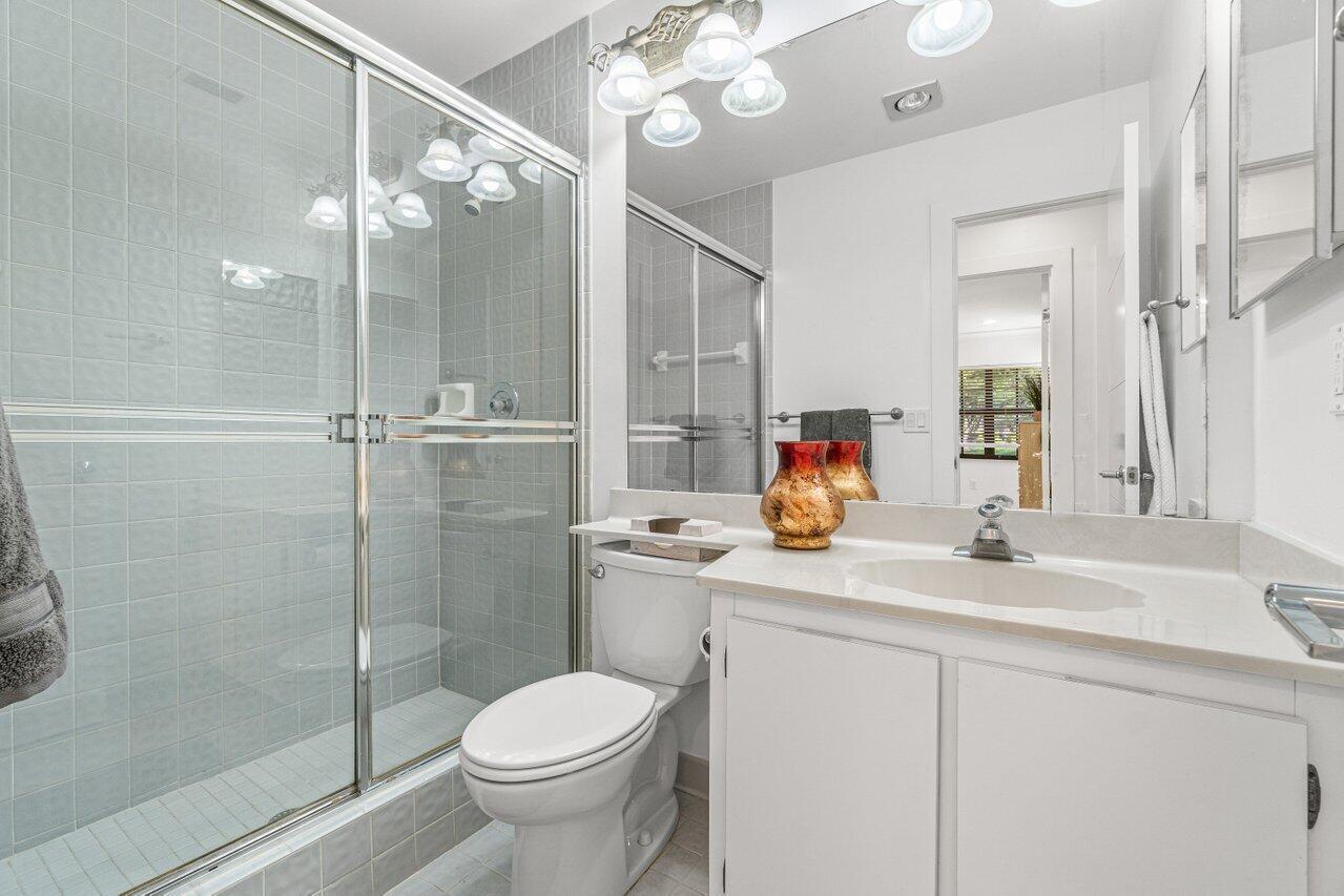 BOCA DELRAY - Residential Lease