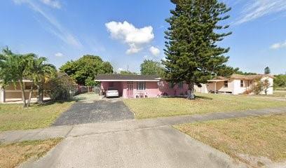 This home is located in the heart of Clewiston, Fl. The area has expansion plans making this home attractive as a family home or investment. The home is occupied and will only be shown by appointment. Please email or call  Manny Fadraga for appointment to show.