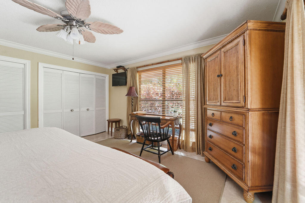 EASTPOINTE COUNTRY CLUB - Residential