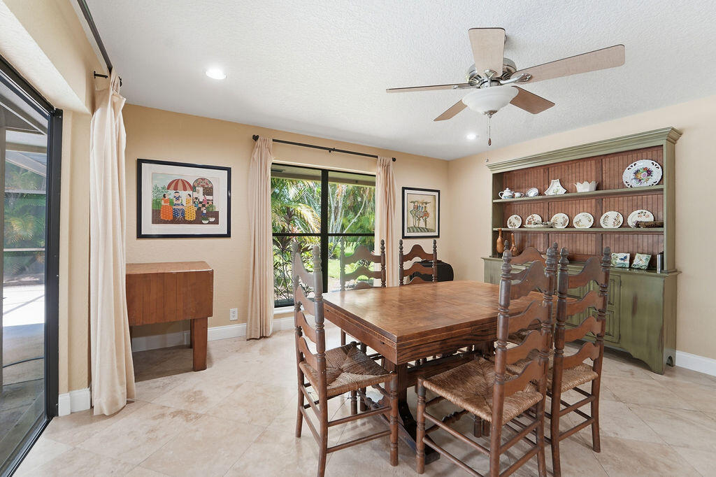 EASTPOINTE COUNTRY CLUB - Residential