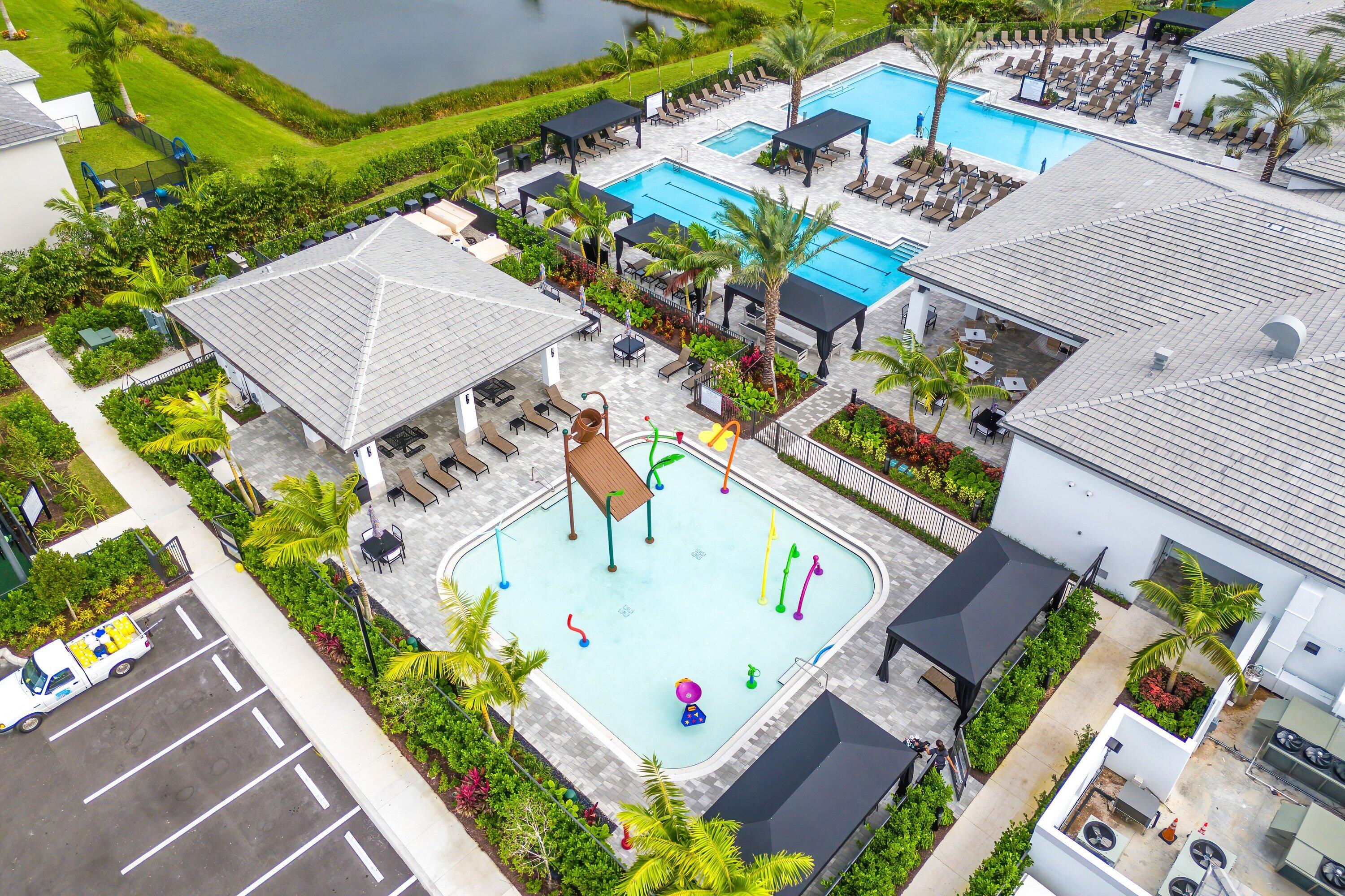 BOCA RATON GOLF COURSE PUD - Residential