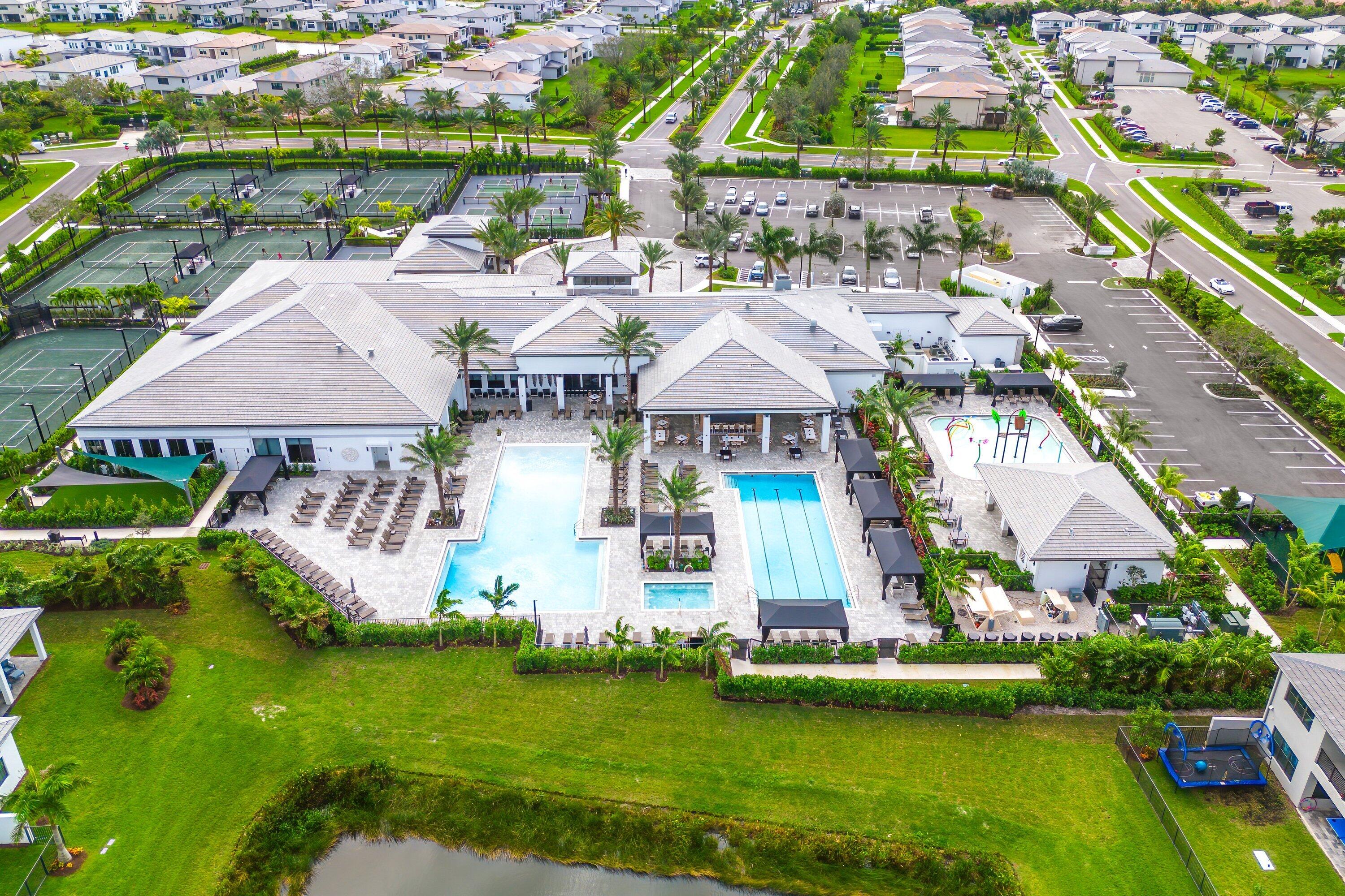 BOCA RATON GOLF COURSE PUD - Residential