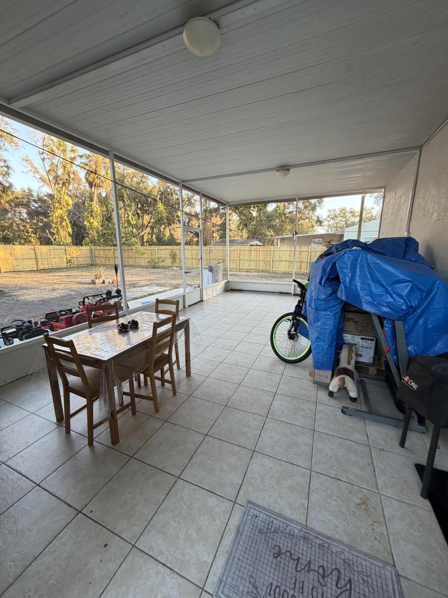 UNPLATTED - Residential