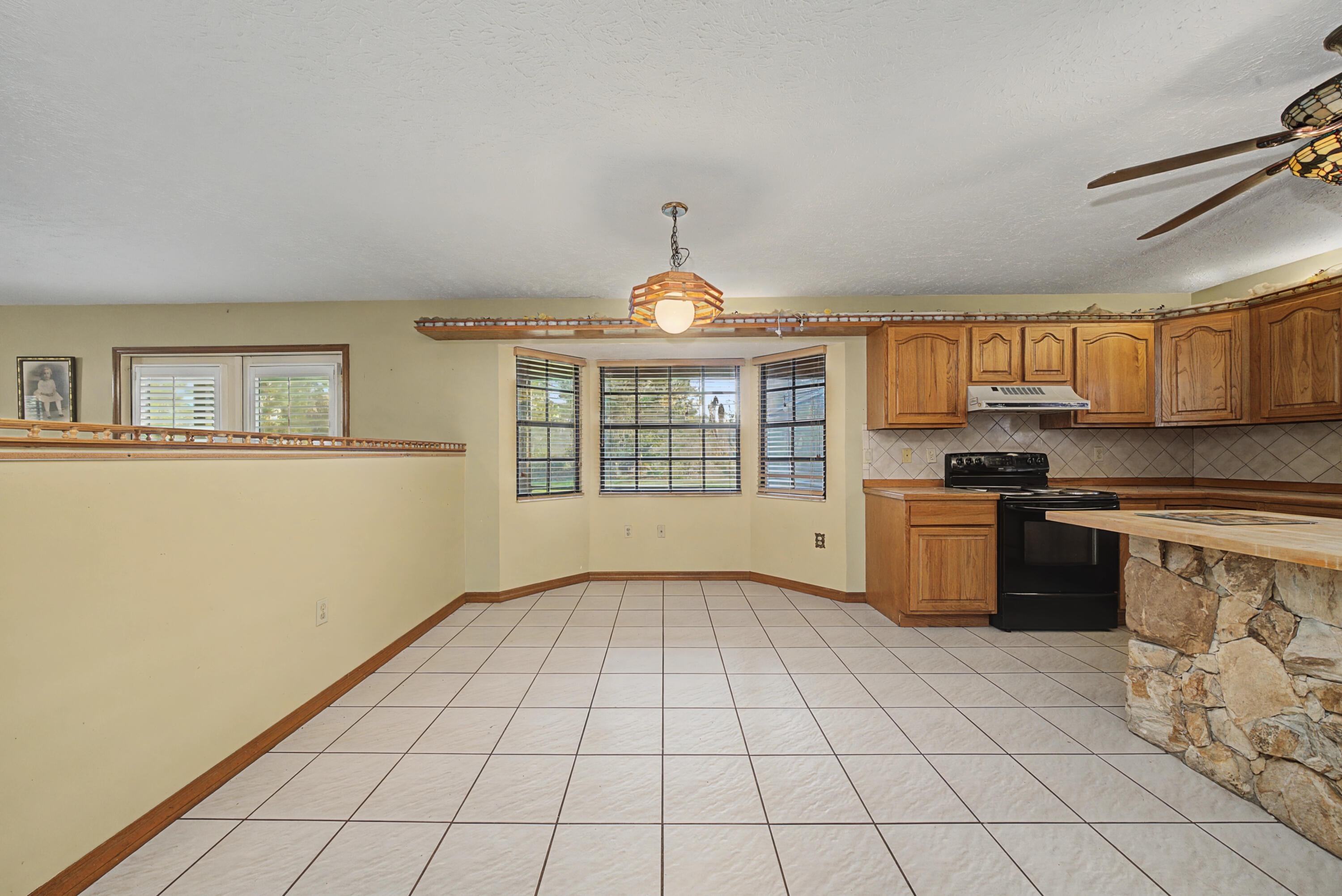 MOON RANCH ACRES - Residential
