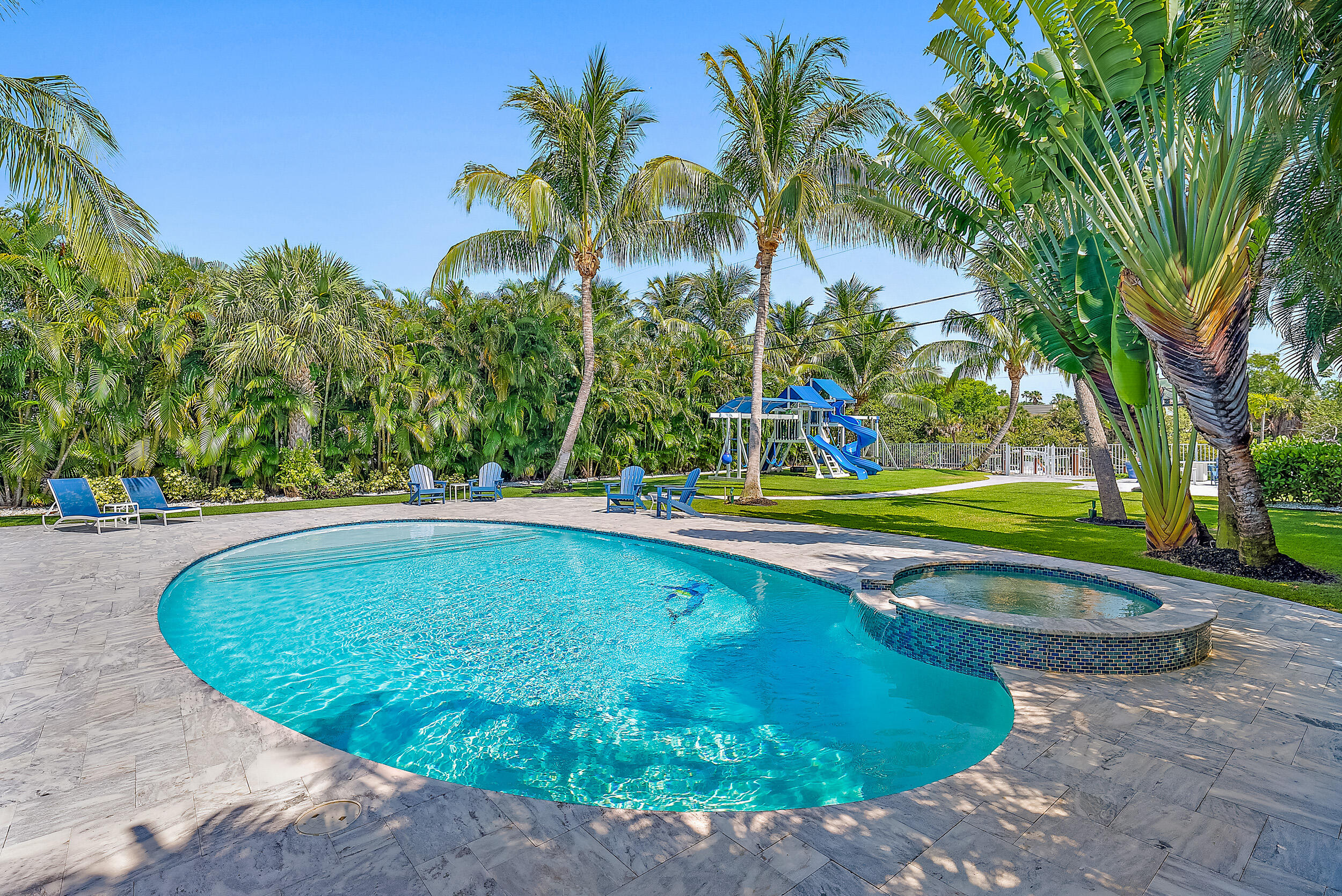 NORTH PALM BEACH VILLAGE OF PL 1 IN PB 2 - Residential