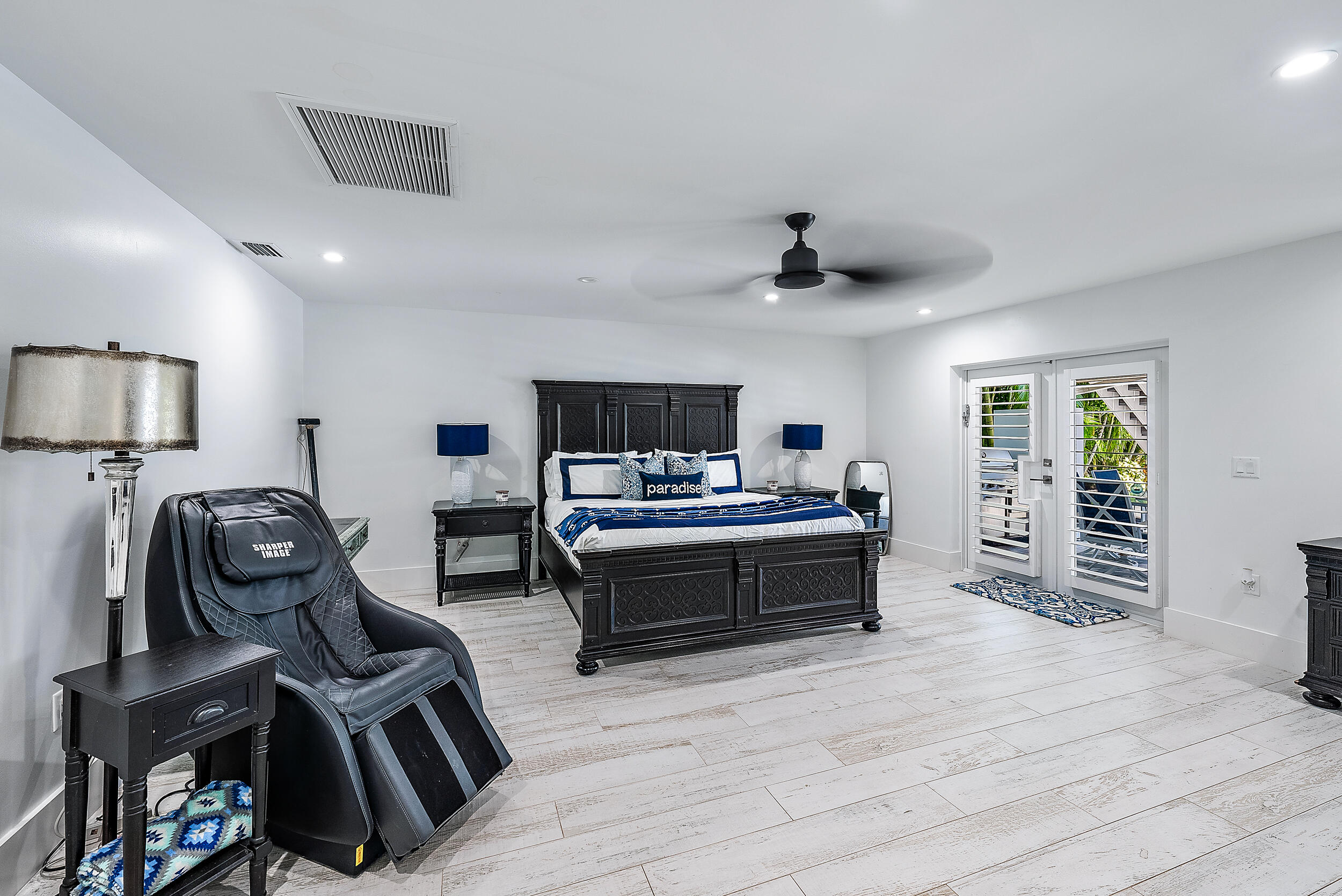 NORTH PALM BEACH VILLAGE OF PL 1 IN PB 2 - Residential