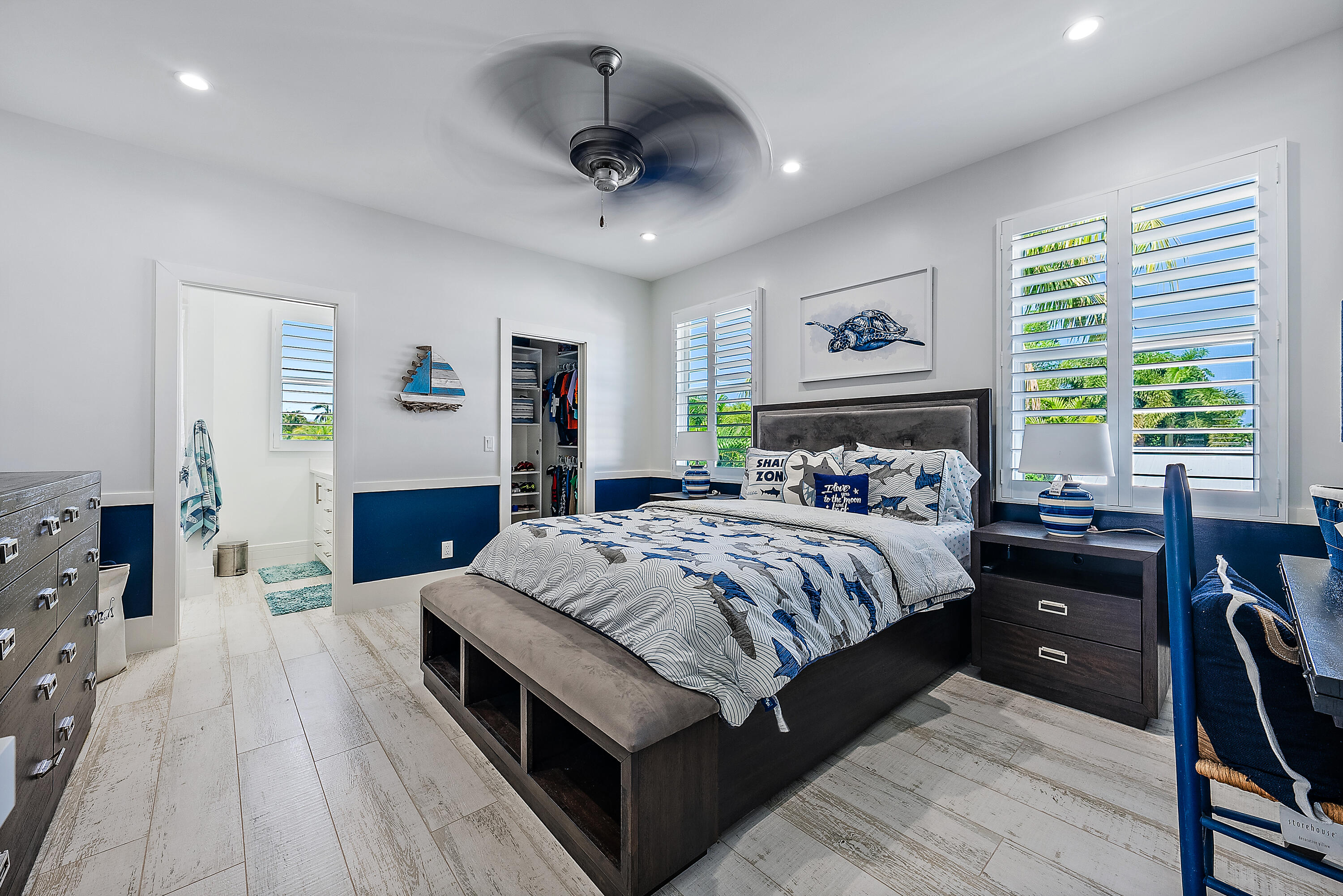 NORTH PALM BEACH VILLAGE OF PL 1 IN PB 2 - Residential