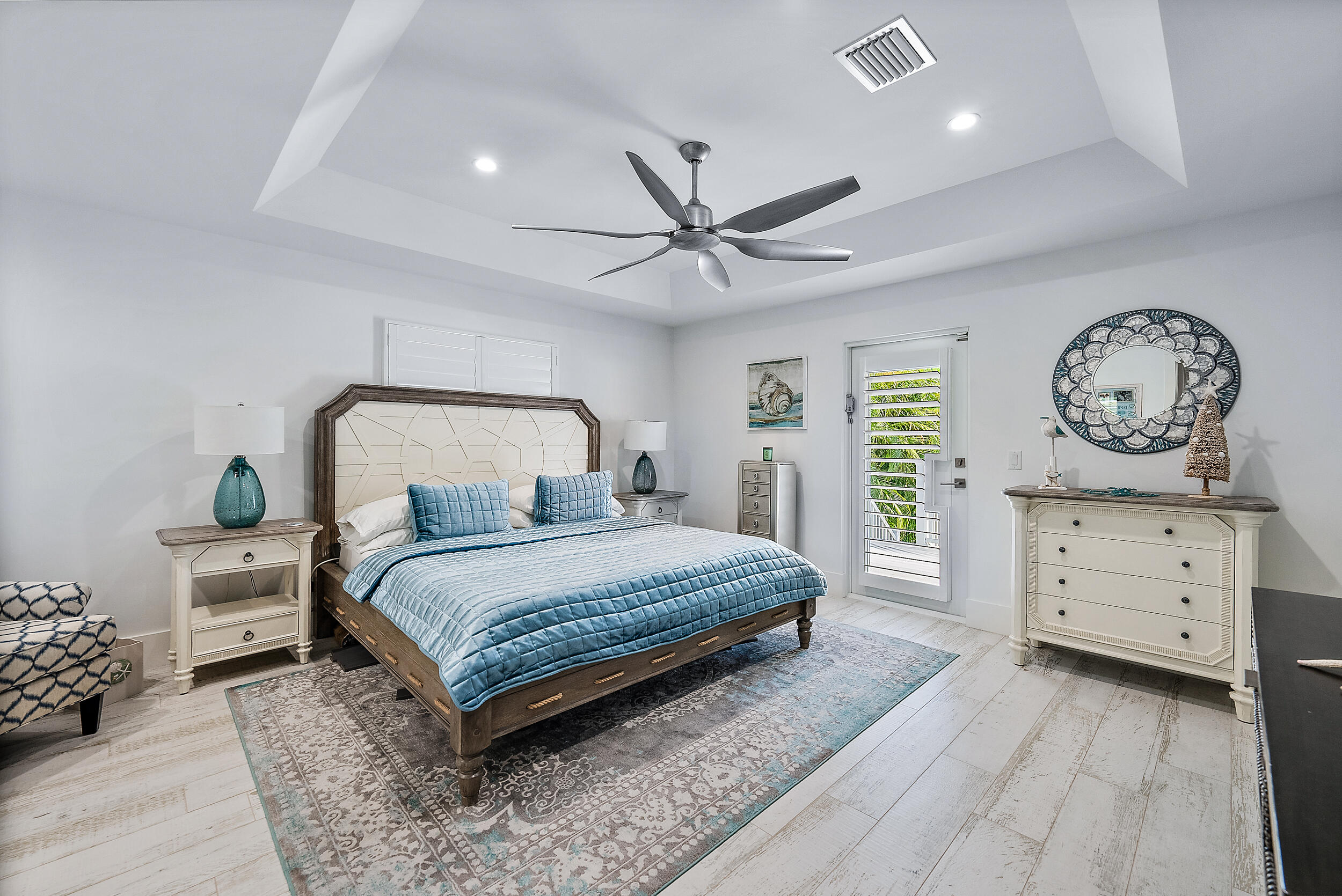 NORTH PALM BEACH VILLAGE OF PL 1 IN PB 2 - Residential