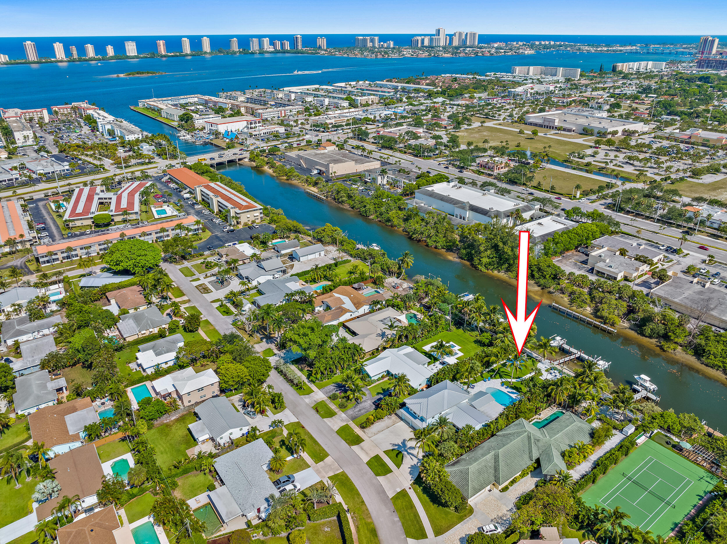 NORTH PALM BEACH VILLAGE OF PL 1 IN PB 2 - Residential