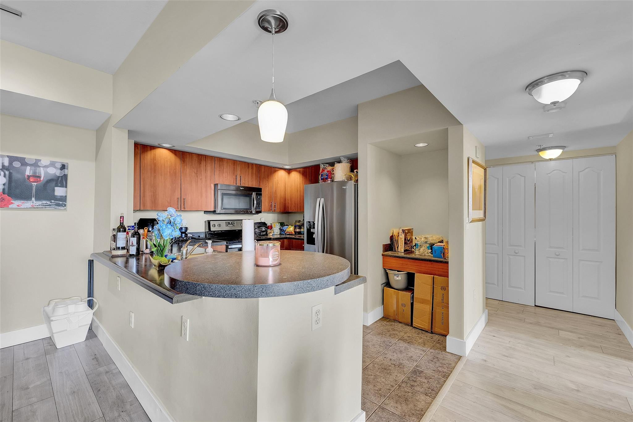 WAVERLY AT LAS OLAS CONDO - Residential