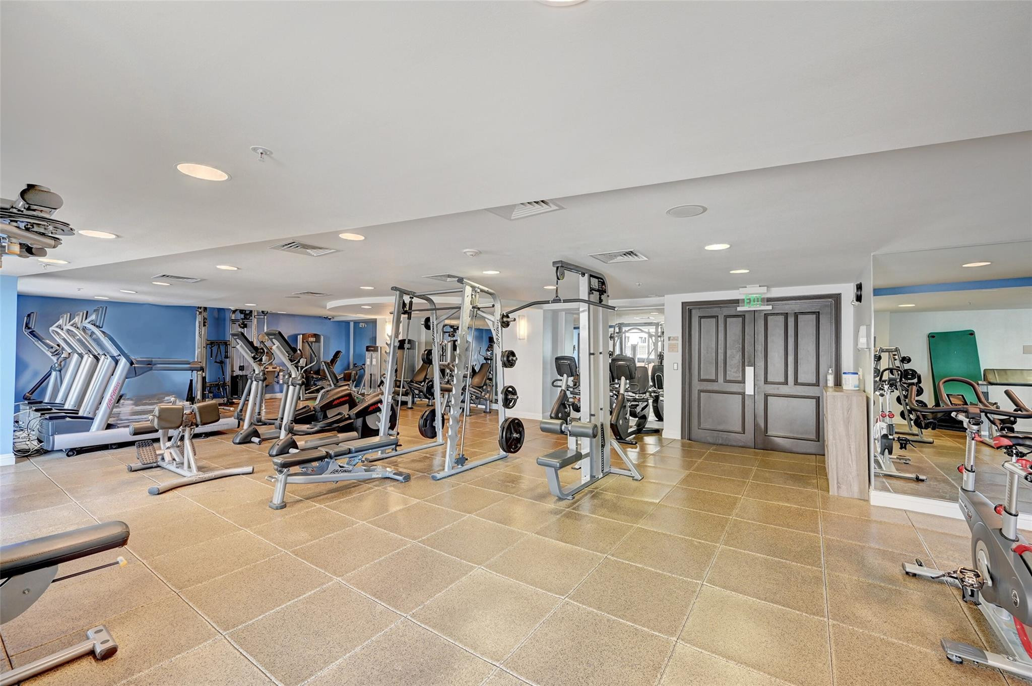 WAVERLY AT LAS OLAS CONDO - Residential