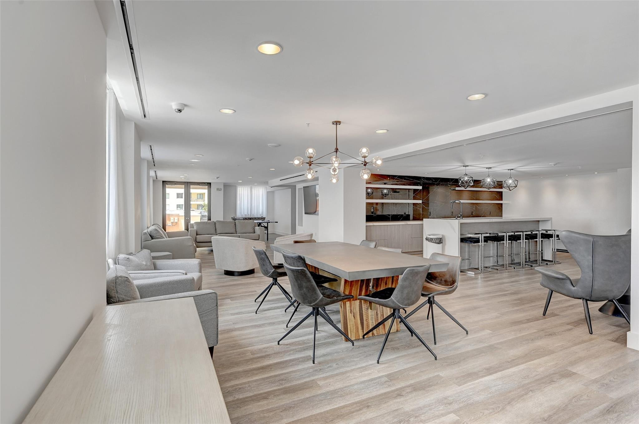 WAVERLY AT LAS OLAS CONDO - Residential