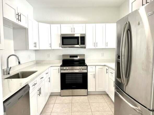 SUGAR POND MANOR OF WELLINGTON - Residential Income