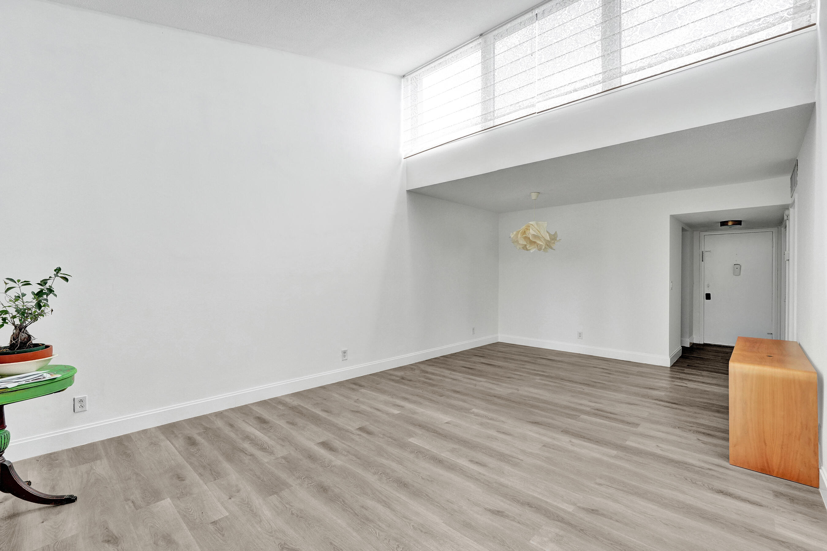 BOUNDBROOK CONDO S - Residential
