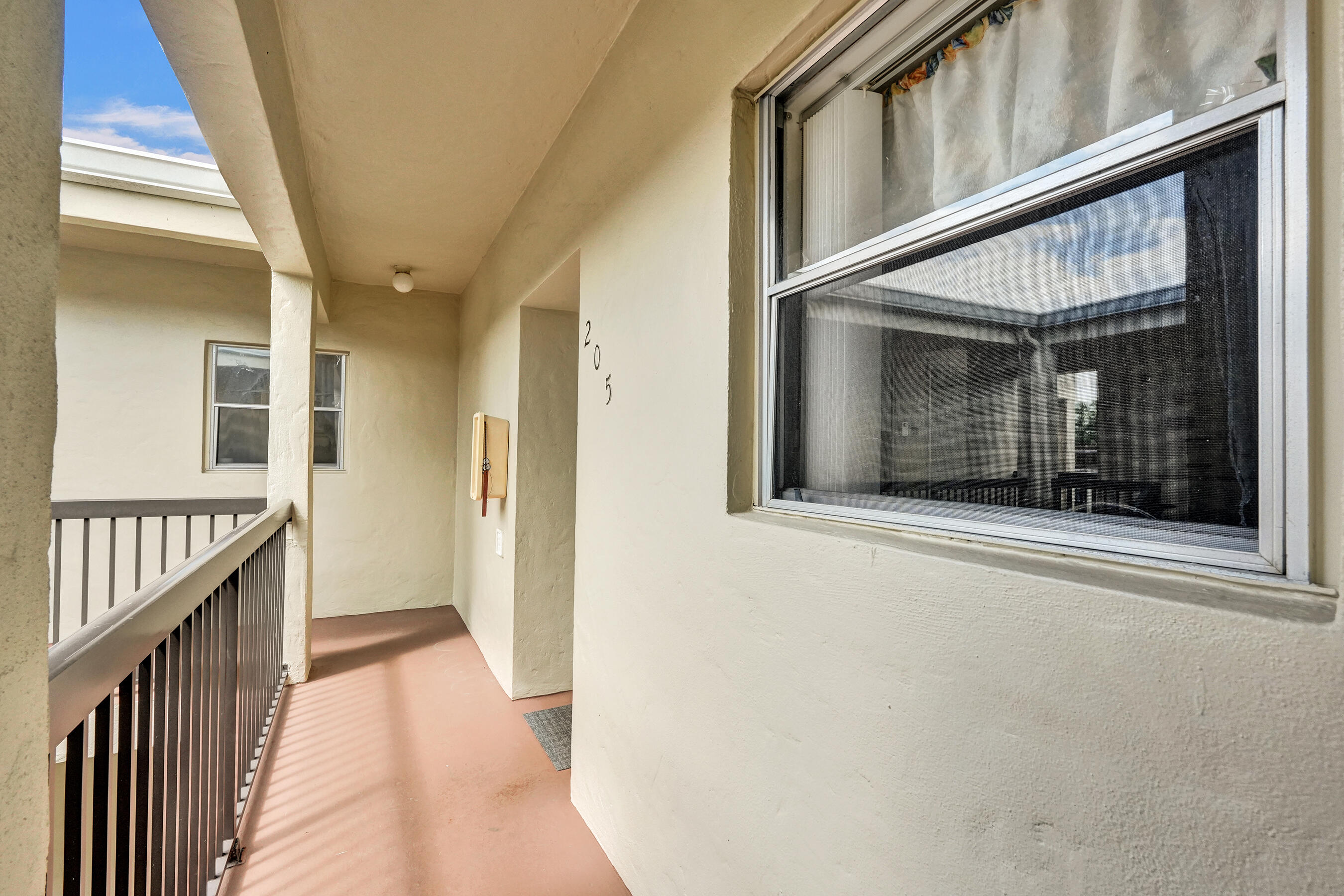 BOUNDBROOK CONDO S - Residential