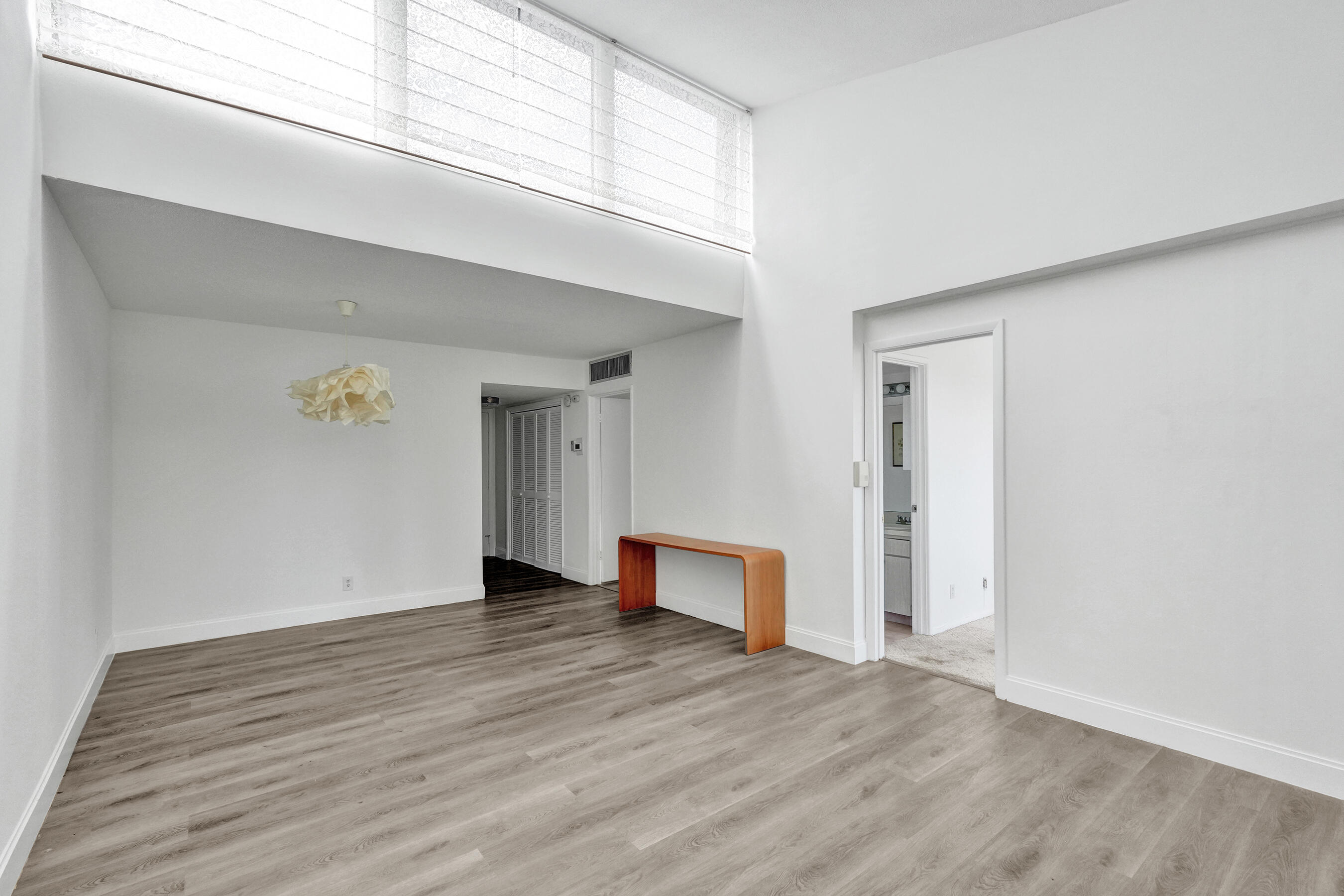BOUNDBROOK CONDO S - Residential