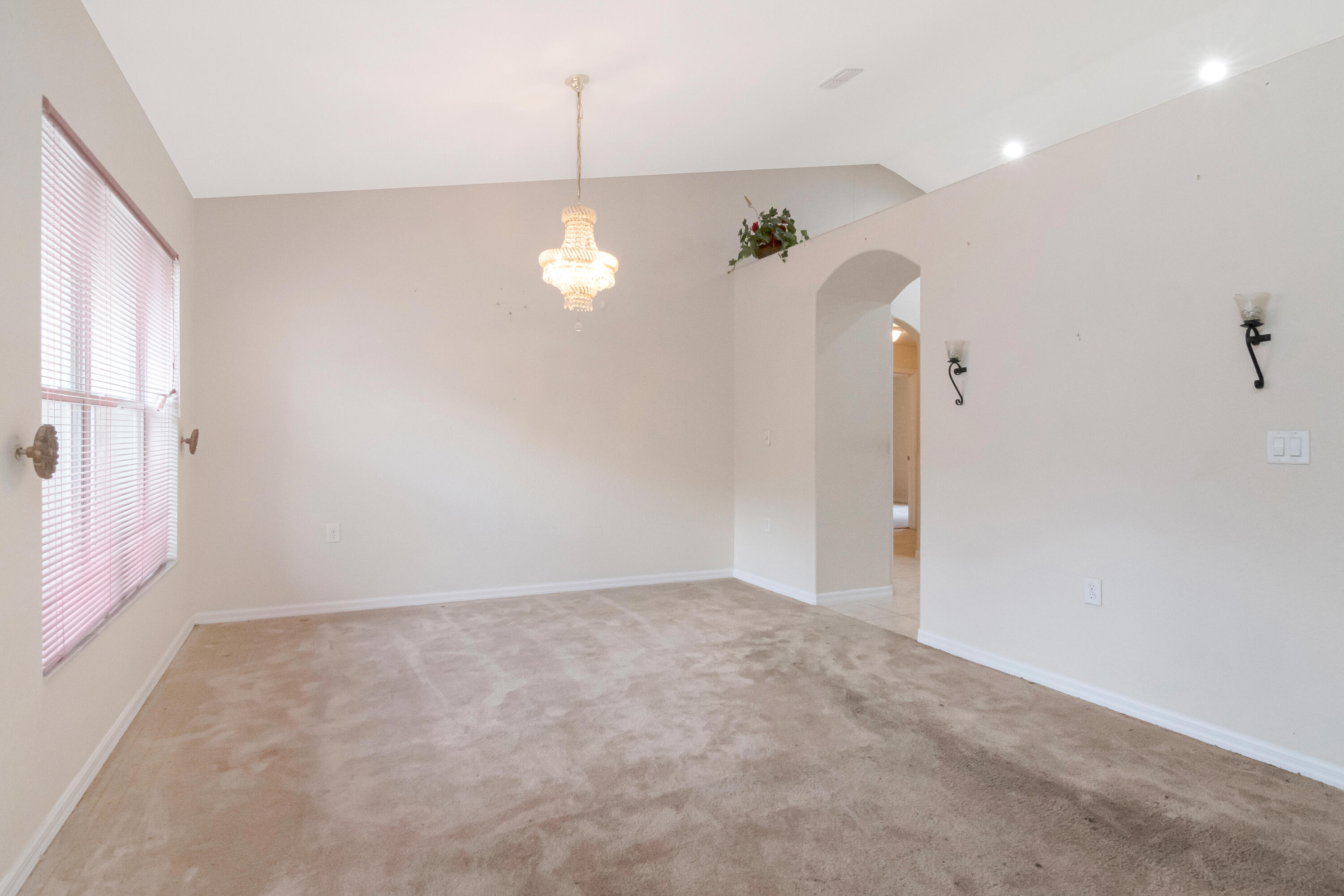 SPRING HILL UNIT 16 - Residential