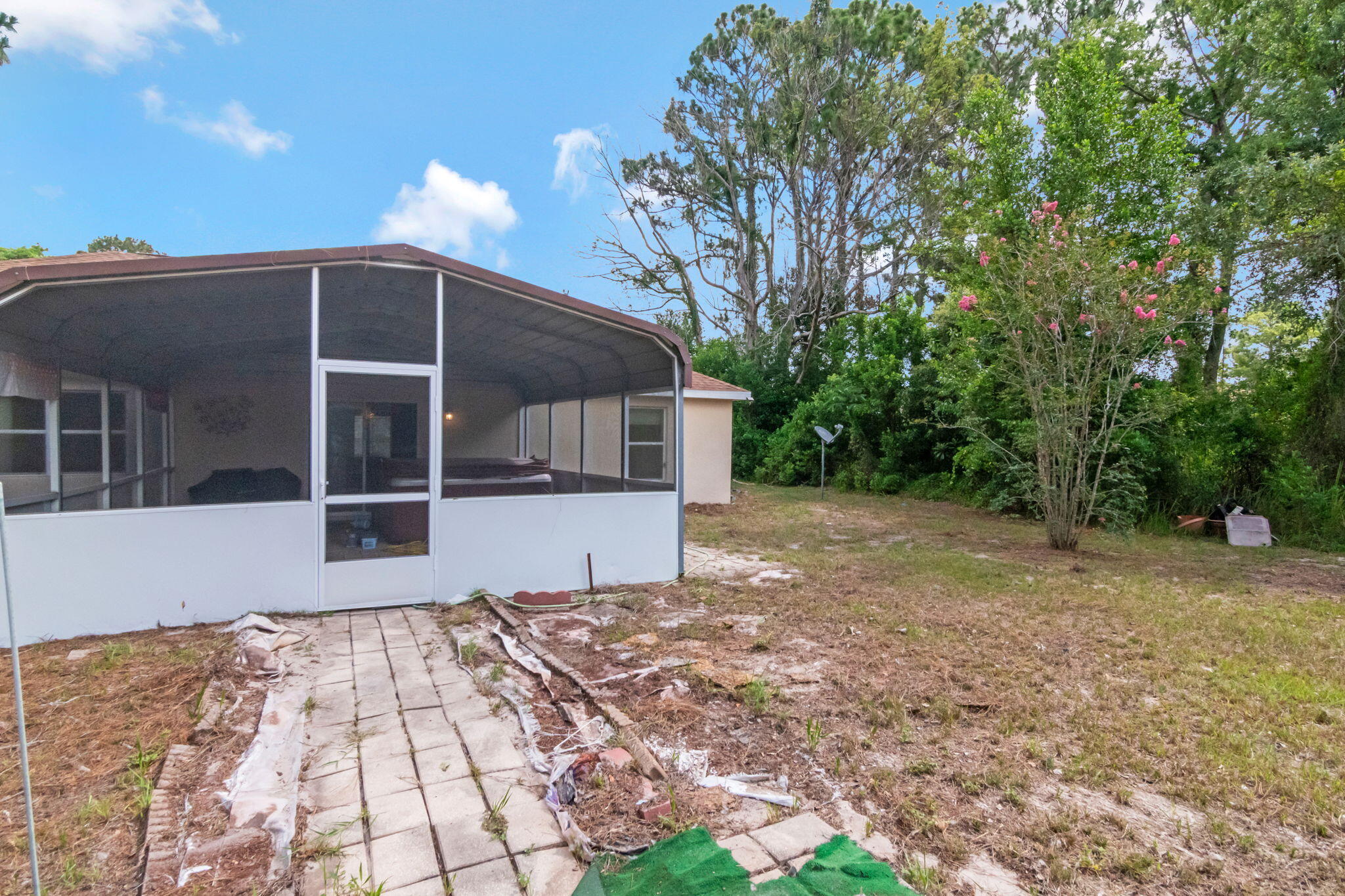 SPRING HILL UNIT 16 - Residential