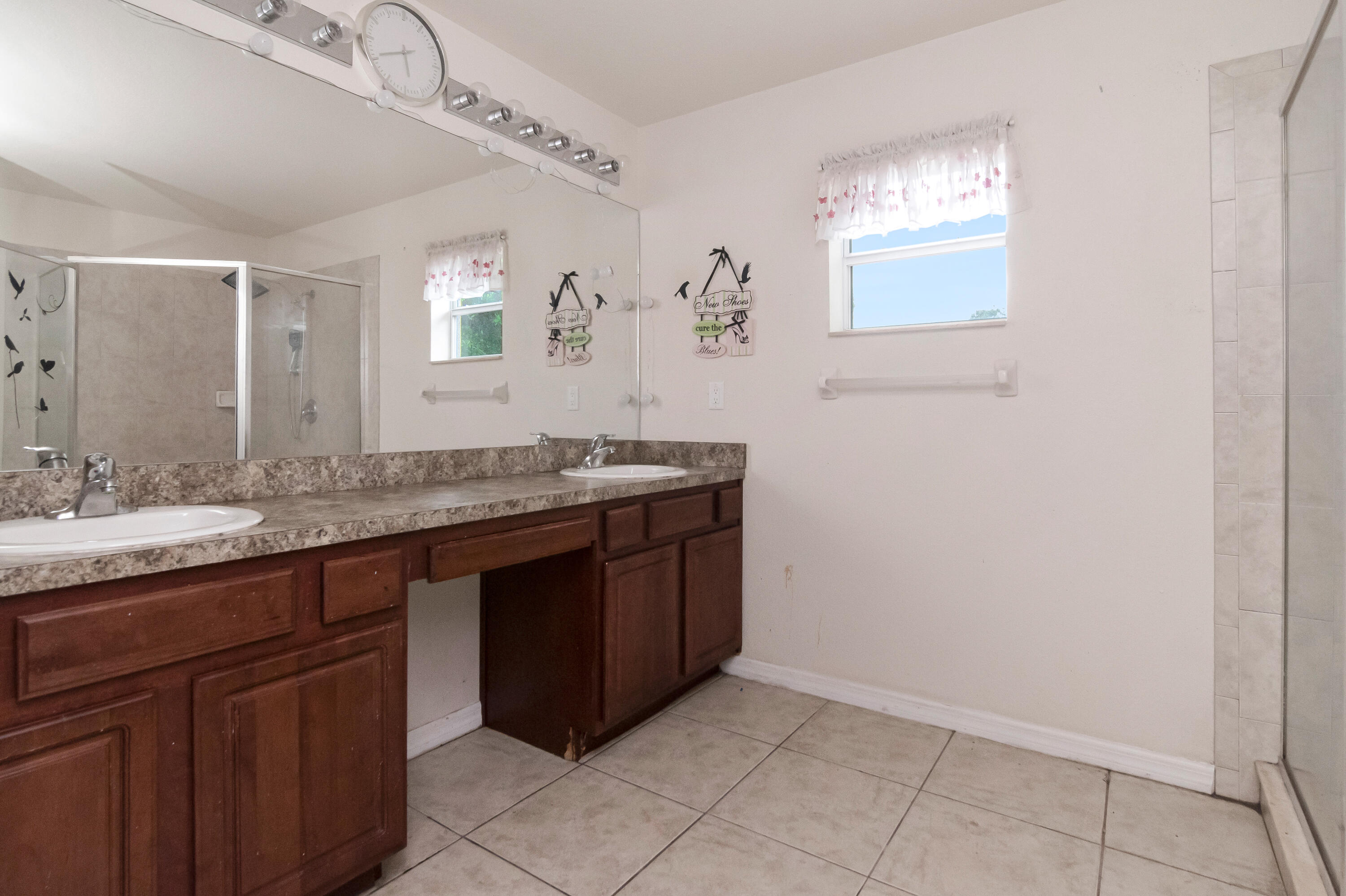 SPRING HILL UNIT 16 - Residential