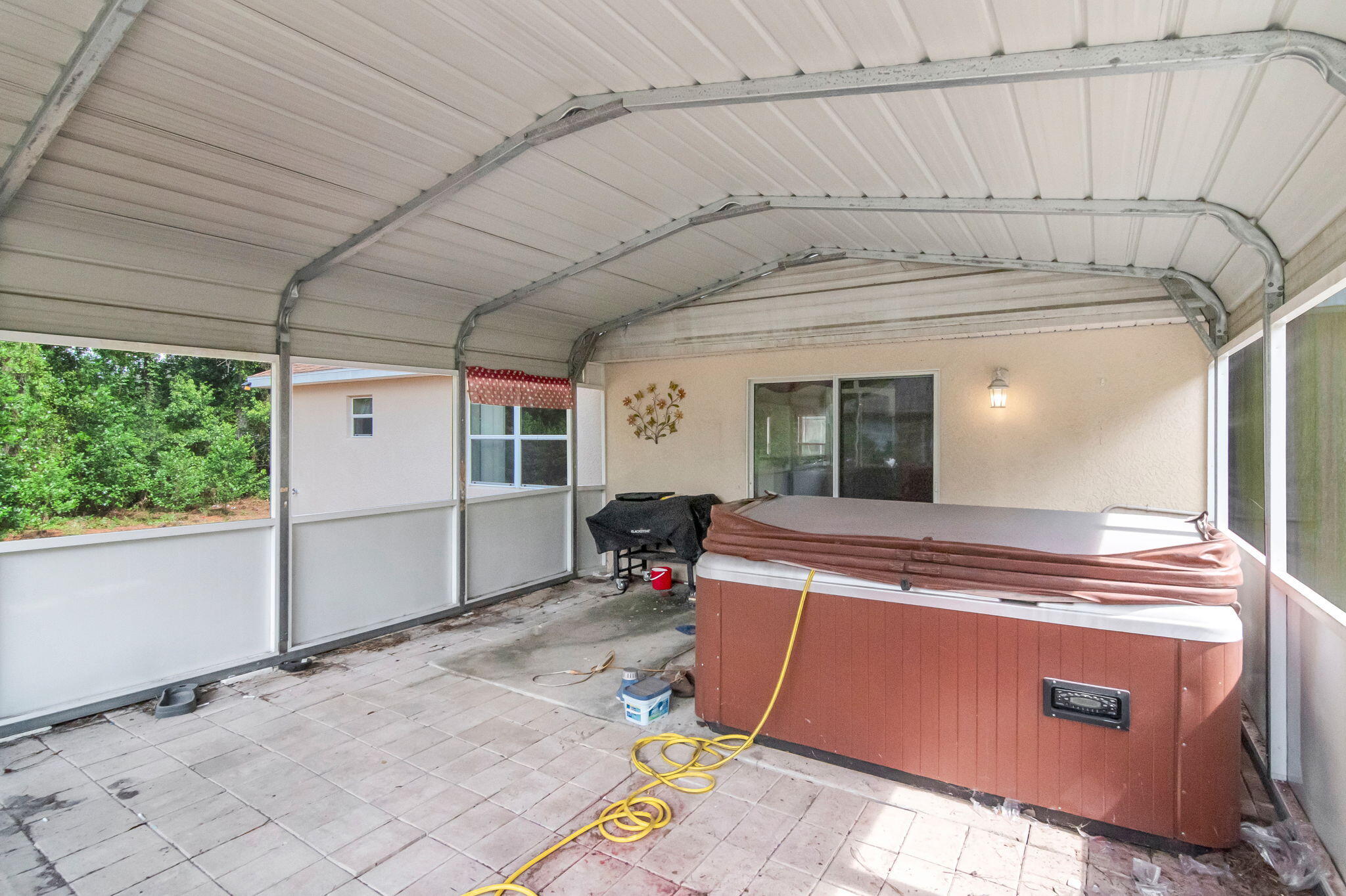 SPRING HILL UNIT 16 - Residential
