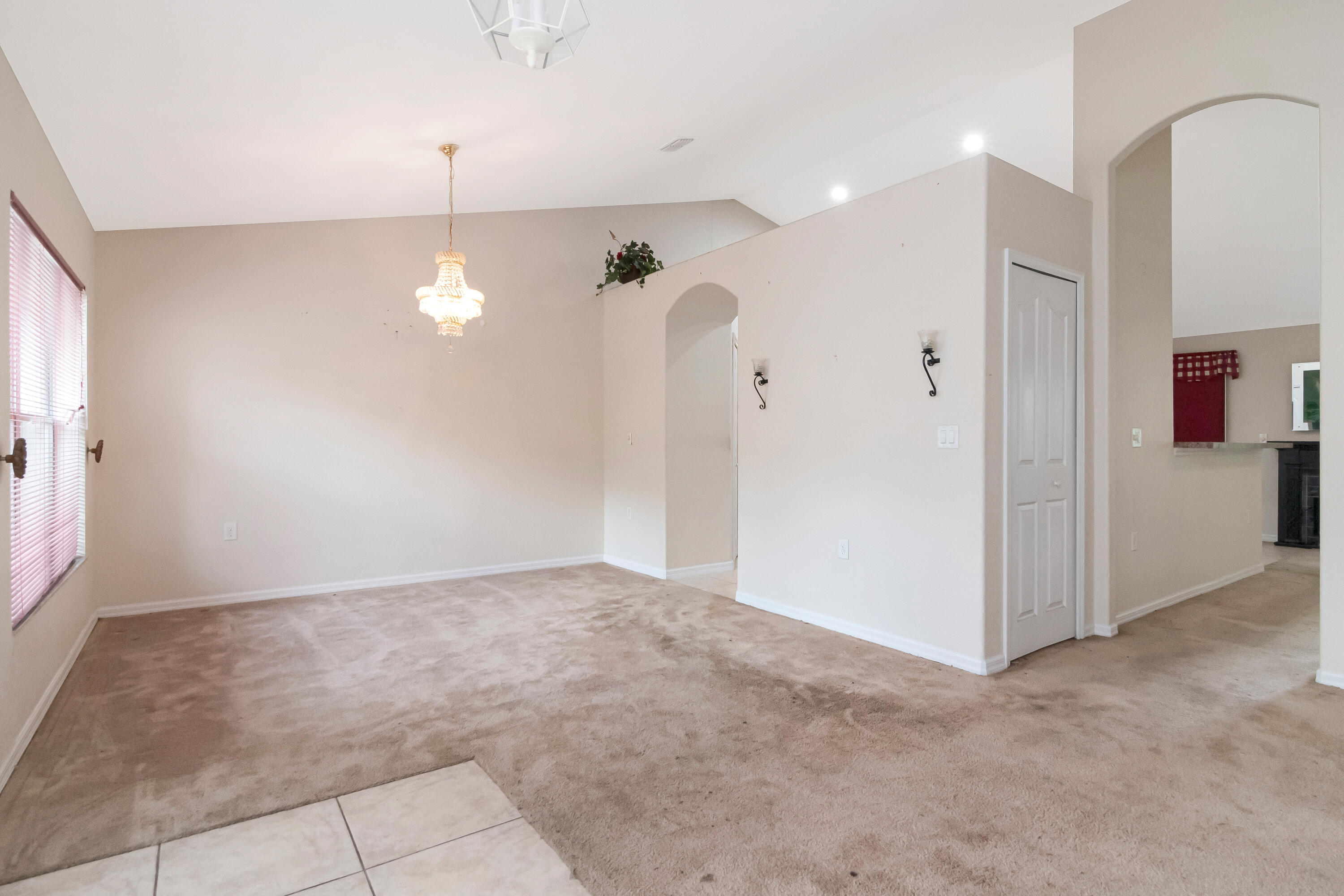 SPRING HILL UNIT 16 - Residential