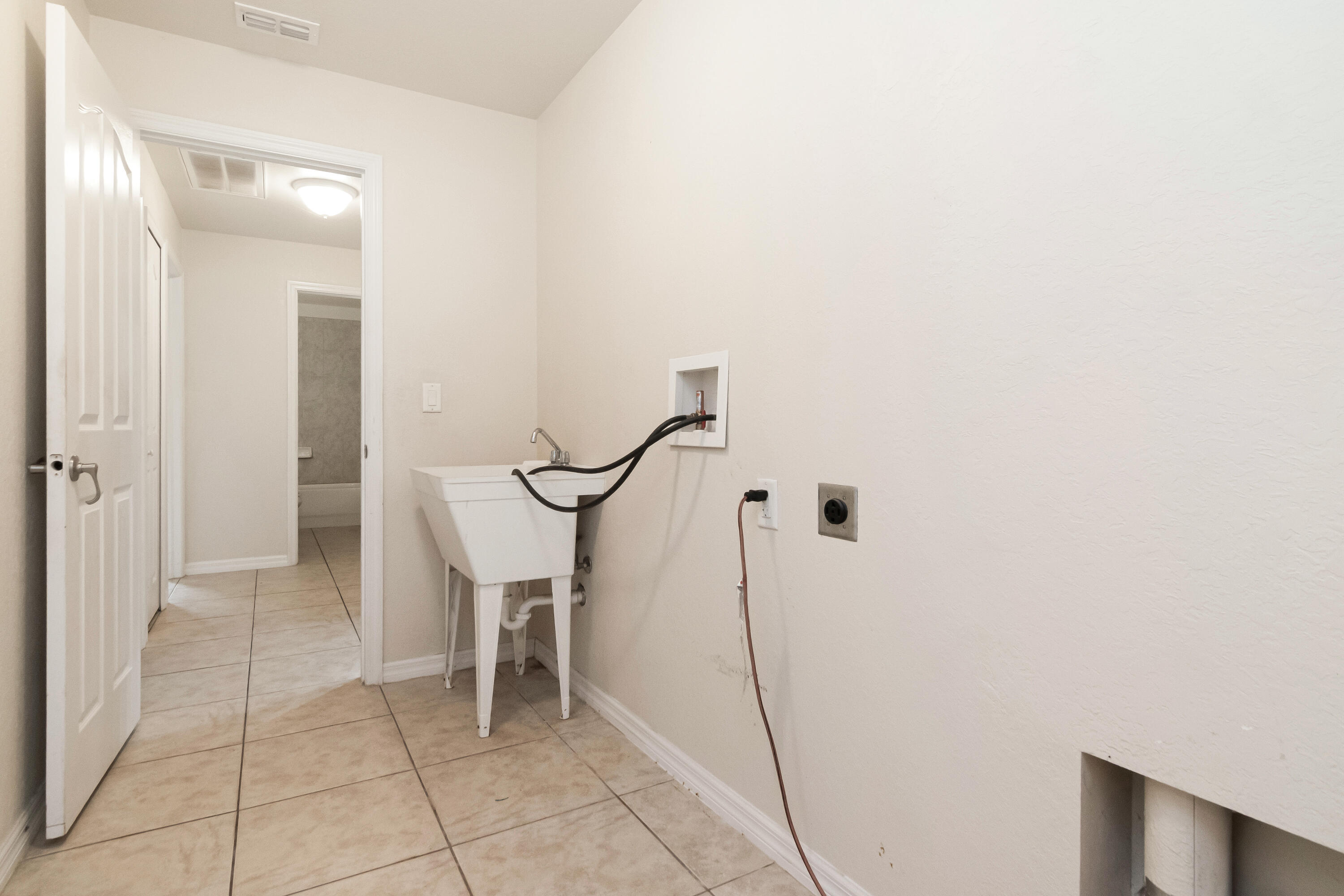SPRING HILL UNIT 16 - Residential
