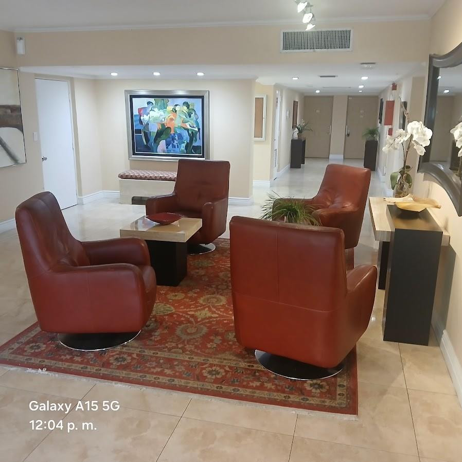 NO 121 PALM-AIRE COUNTRY CLUB - Residential