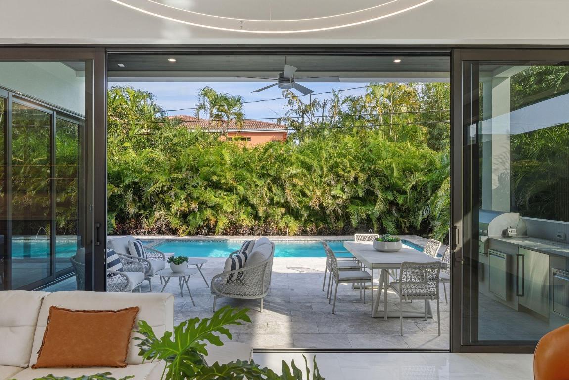 BOCA VILLAS - Residential