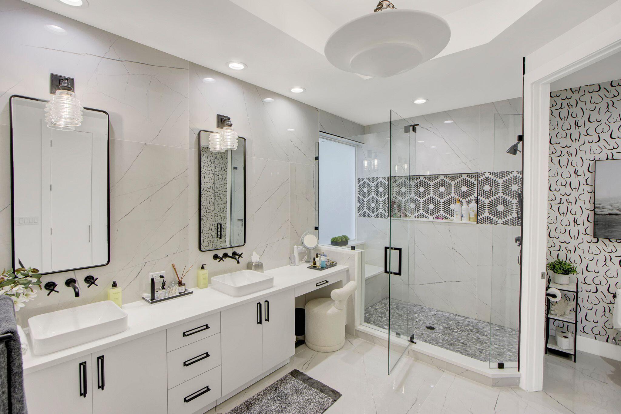 HAMILTON PLACE - Residential